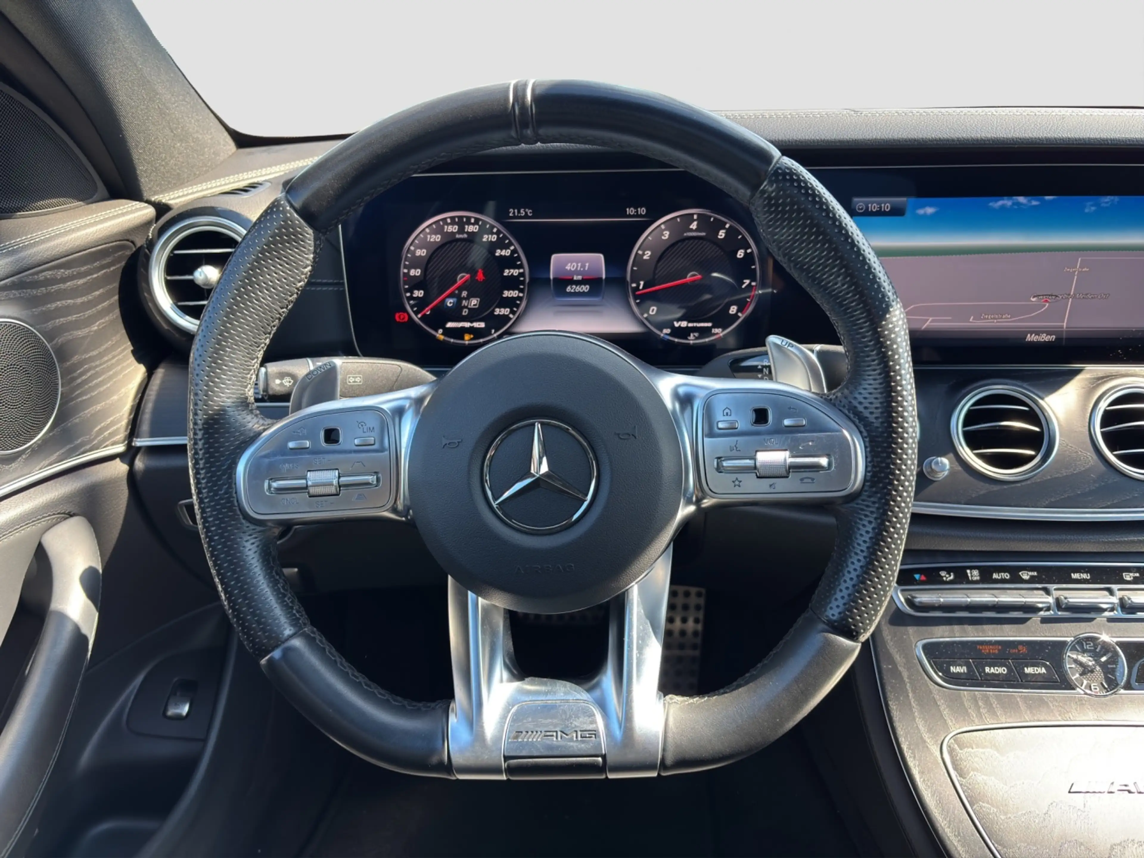 Mercedes-Benz E 63 AMG 4M+ Panorama*Distronic*Multibeam*360°K. — photo 10