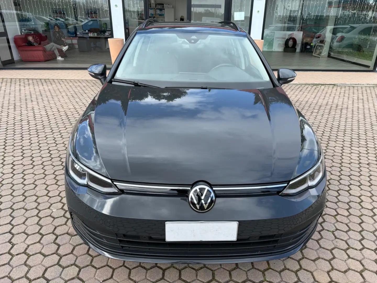 Volkswagen Golf Variant 2.0 TDI SCR Life Grigio - 1
