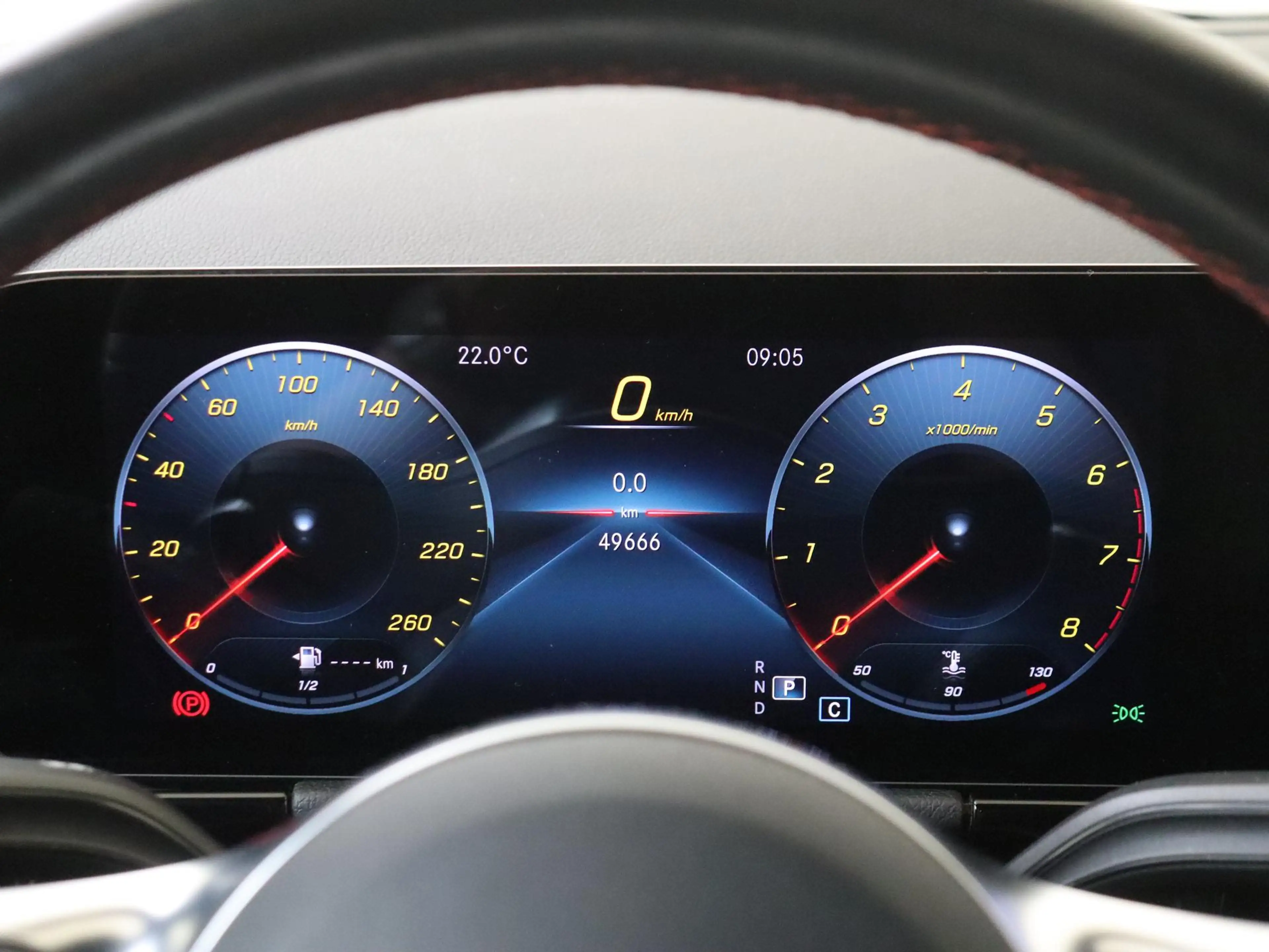 Mercedes-Benz GLA 180 AMG Line / Panaromadak / Achteruitrijcamera / Nigh — photo 12