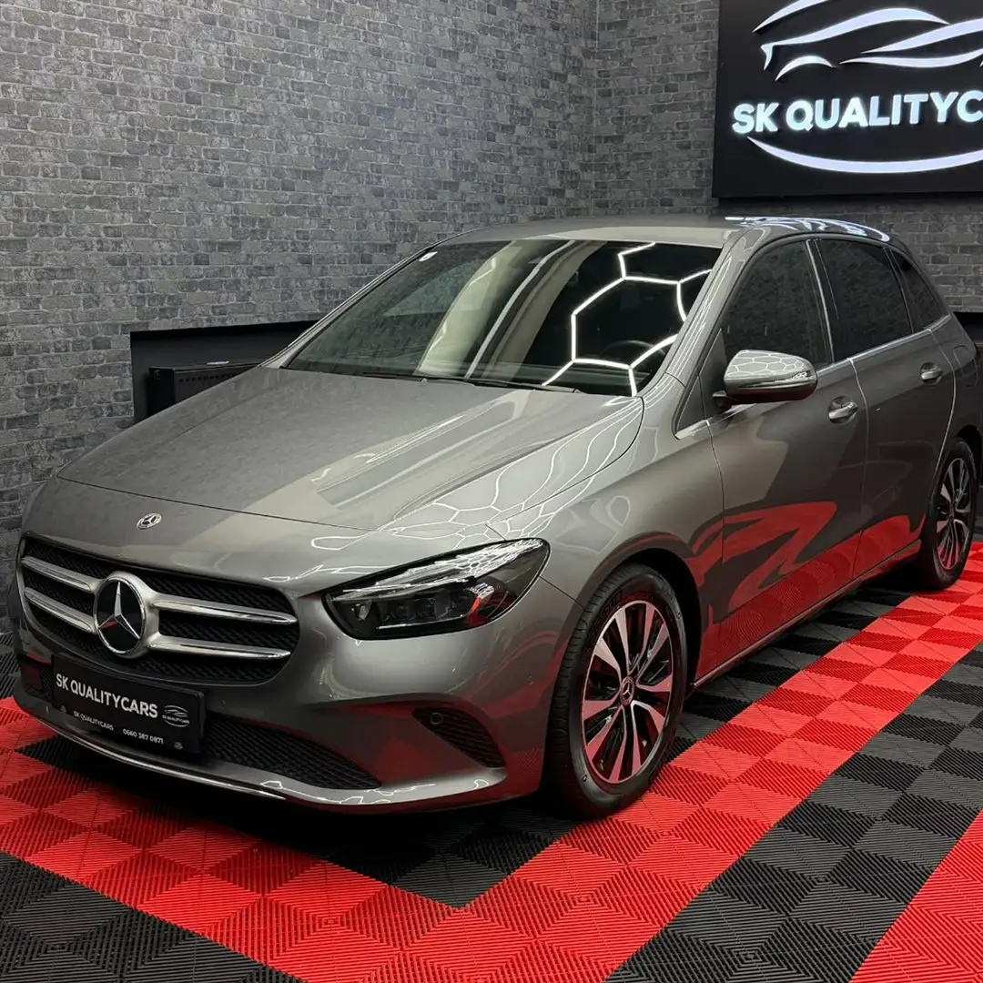 Mercedes-Benz B 200 B-Klasse B 200 d Style 4Matic Grau - 1