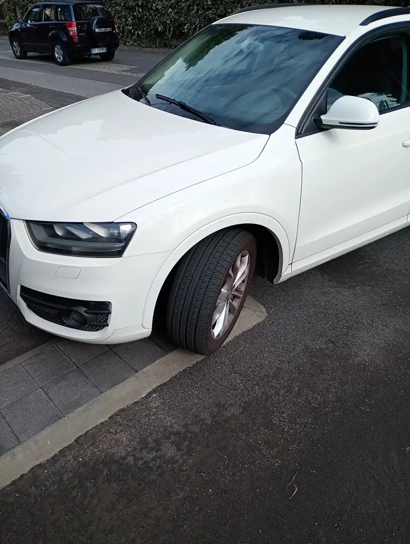 Audi Q3 Q3 I 2013 2.0 tdi 140cv Bianco - 1