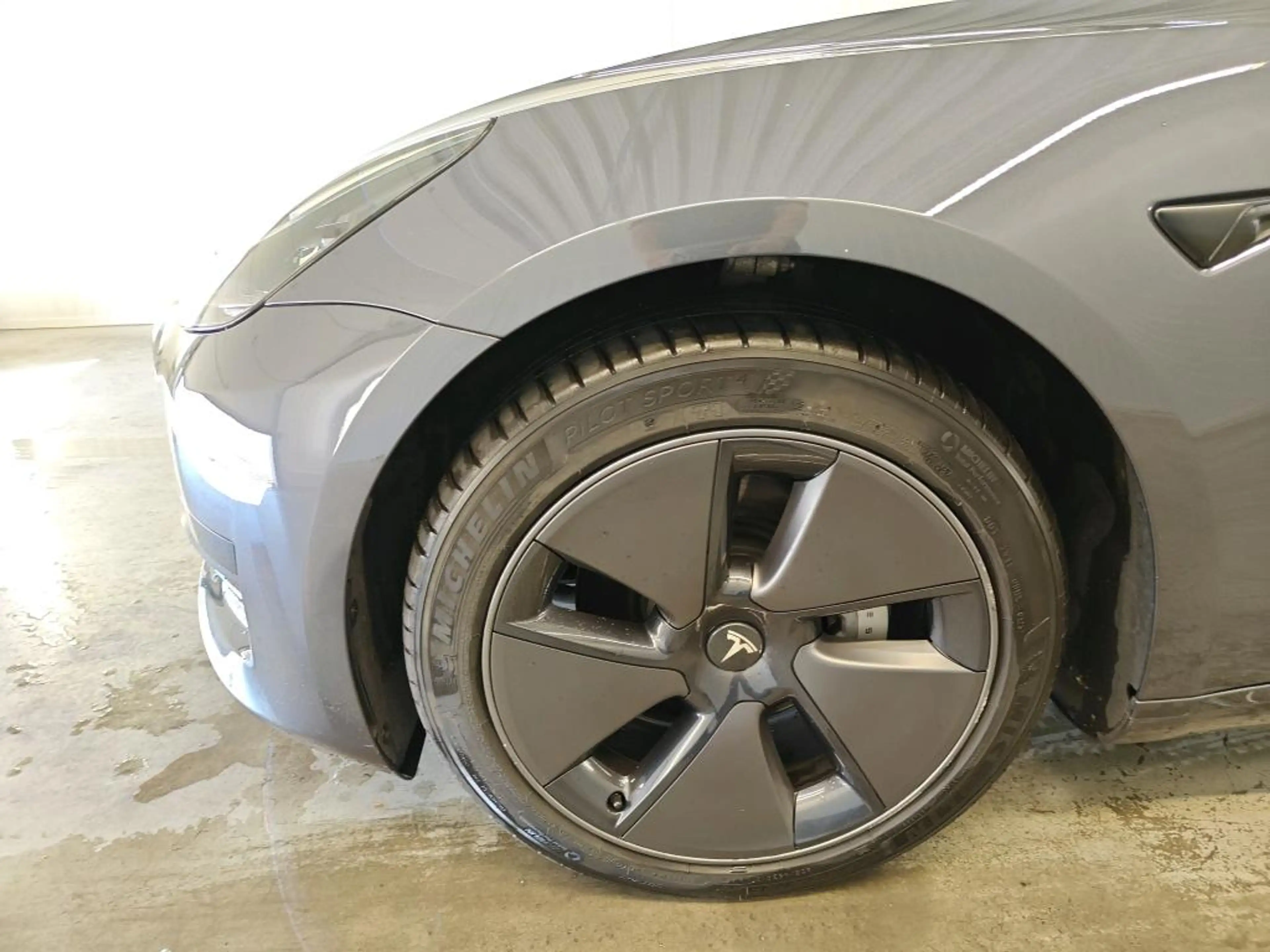 Tesla Model 3 Standard RWD Plus 91.4% SoH UPGRADE [ AMD RYZEN+WA — photo 12