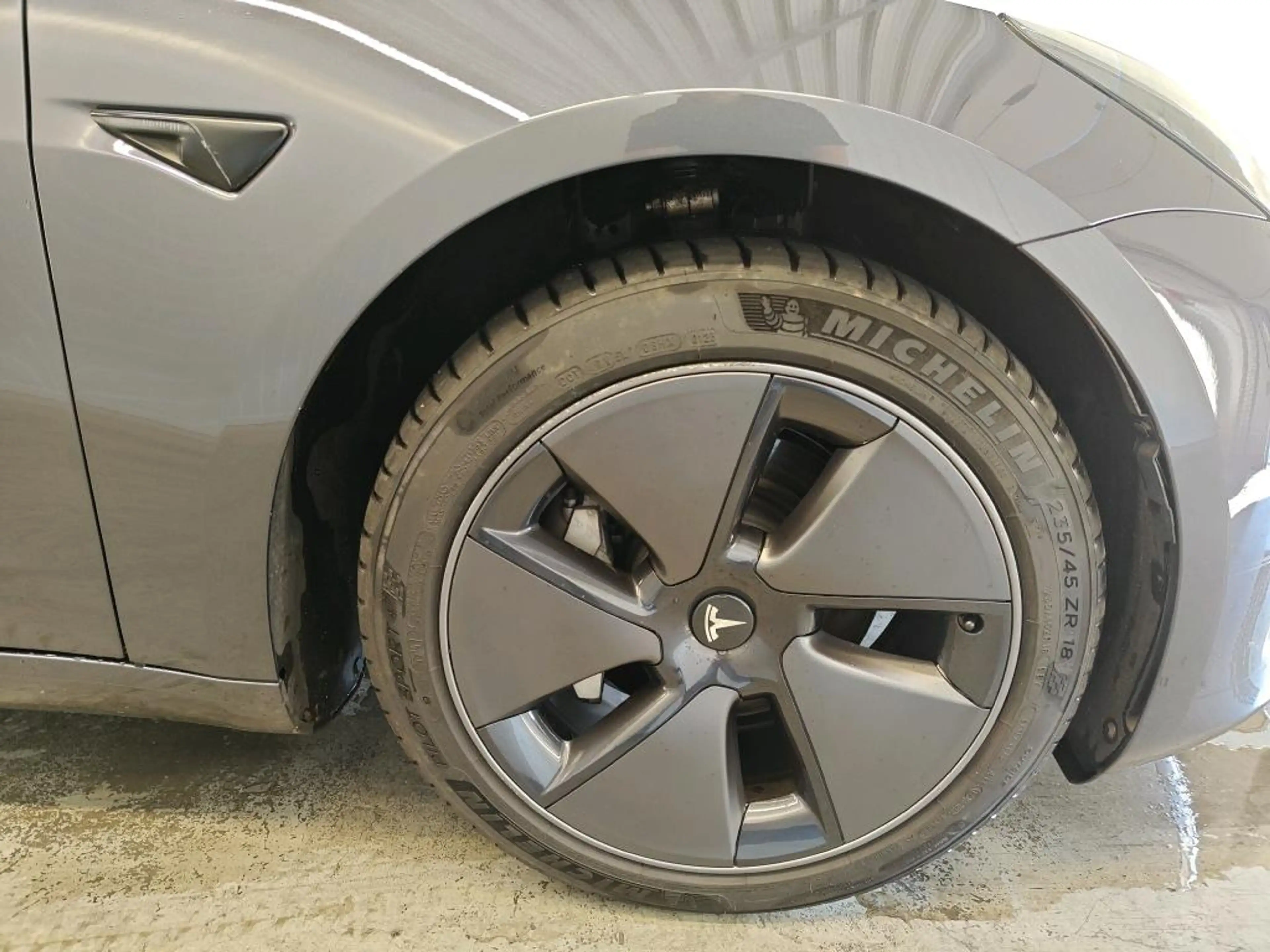 Tesla Model 3 Standard RWD Plus 91.4% SoH UPGRADE [ AMD RYZEN+WA — photo 13