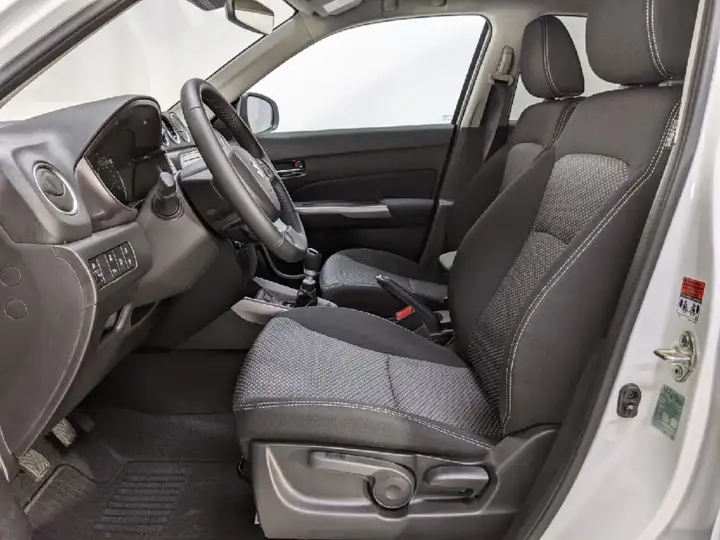 Suzuki Vitara 2026, foto 21
