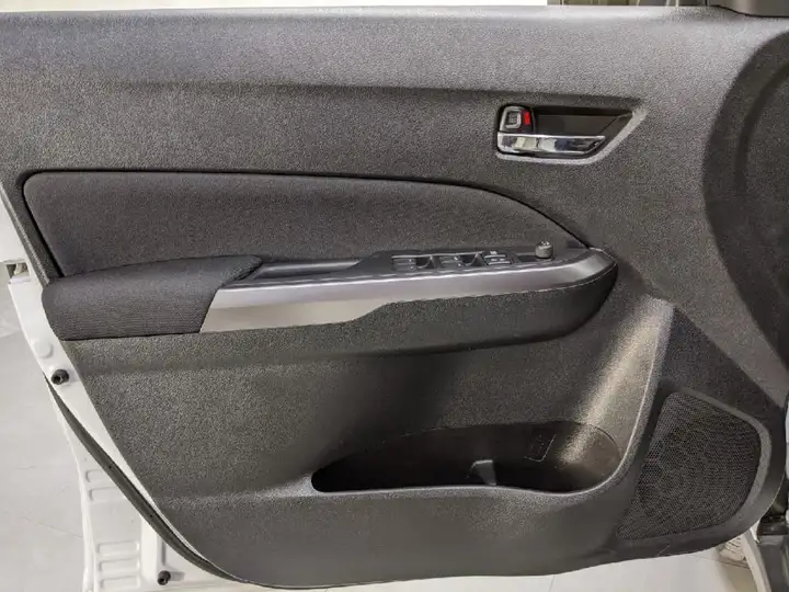 Suzuki Vitara 2026, foto 19