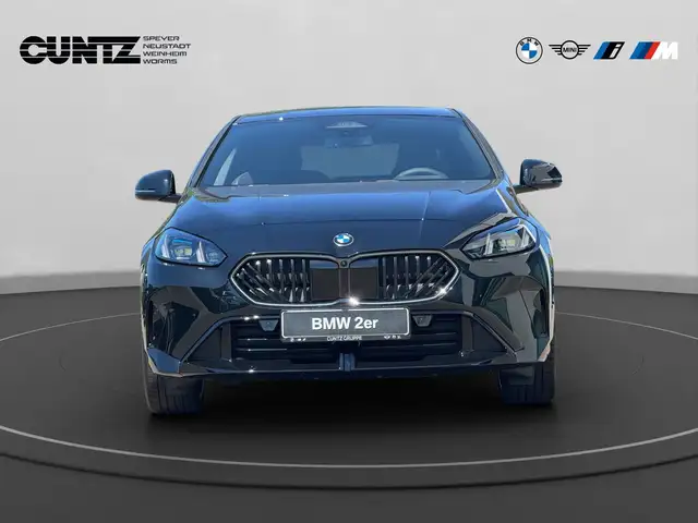 BMW 2 Series view 2