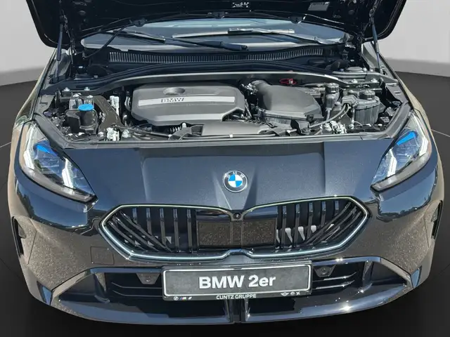 BMW 2 Series view 14