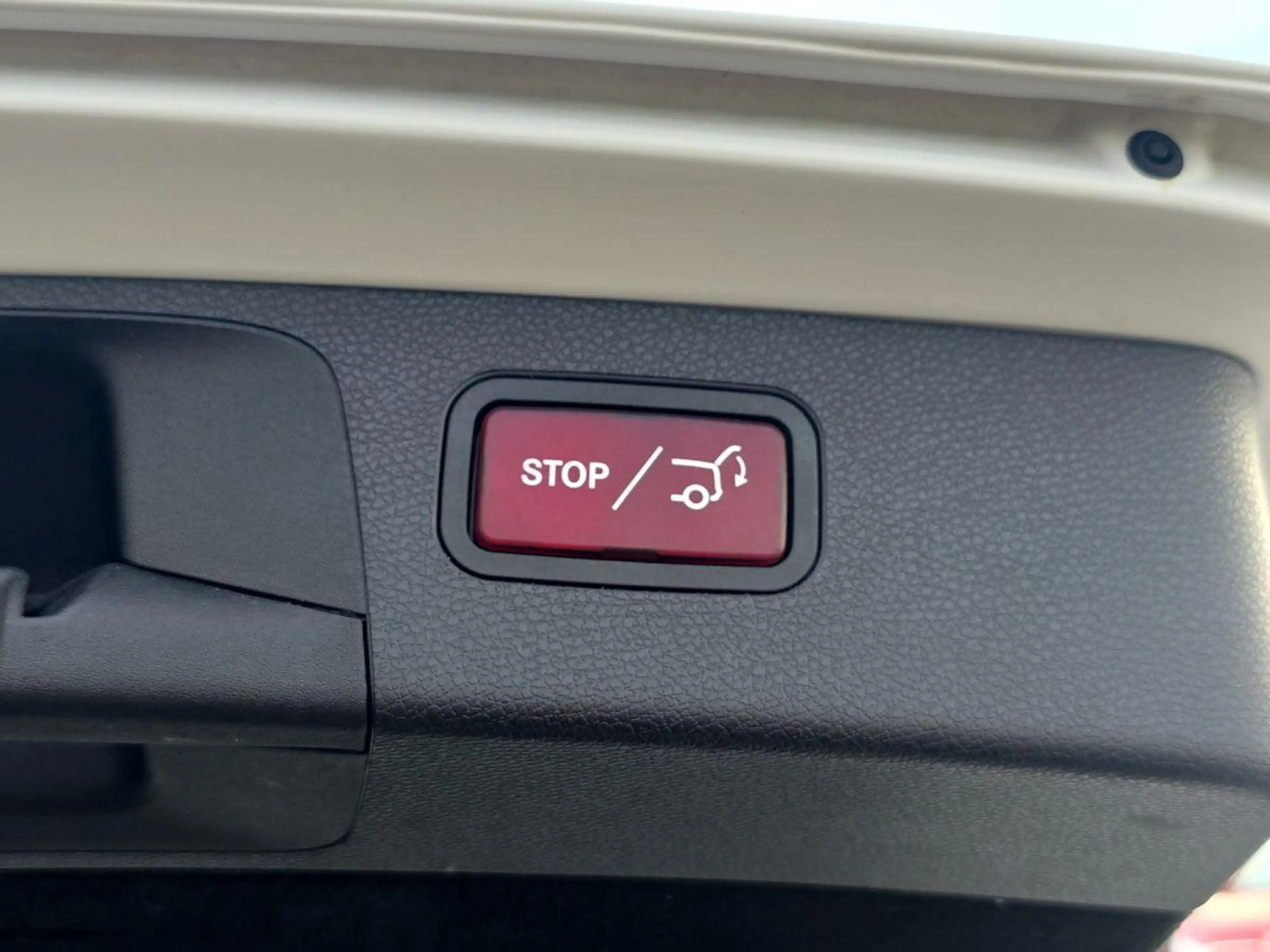 Mercedes-Benz E 300 de T STNDHZ BURM  R-KAM LEDER DISTRO — photo 7