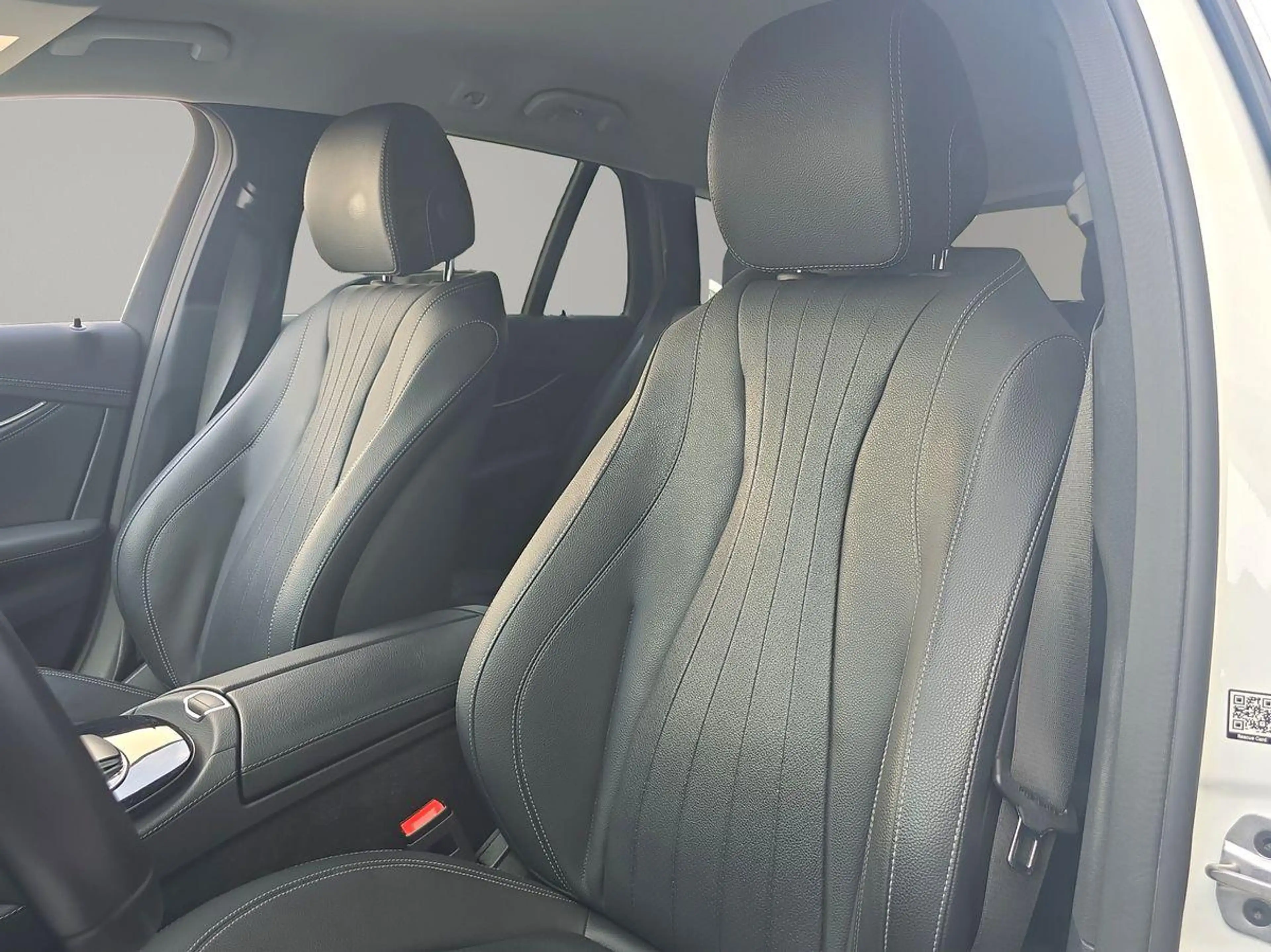 Mercedes-Benz E 300 de T STNDHZ BURM  R-KAM LEDER DISTRO — photo 8