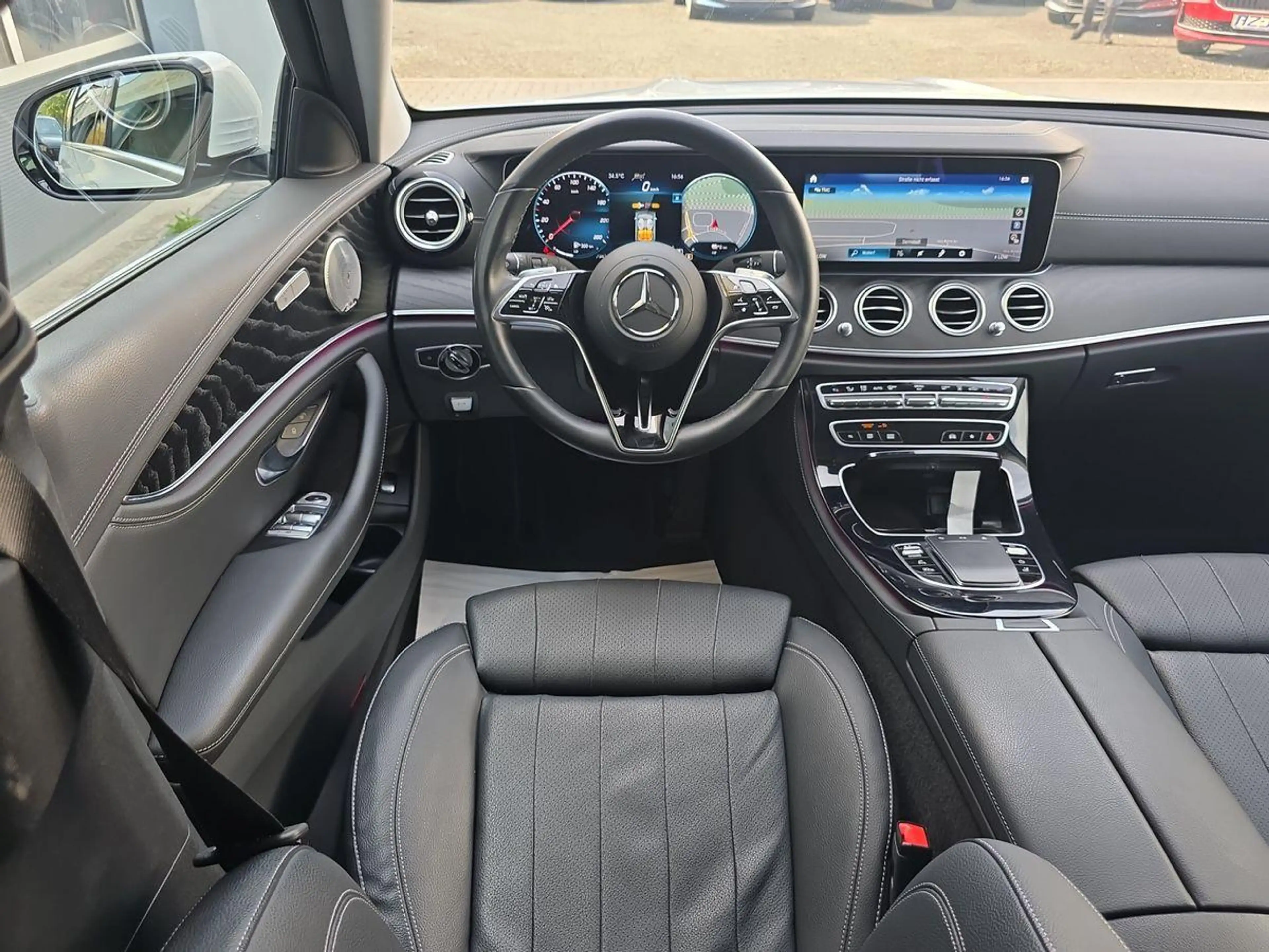 Mercedes-Benz E 300 de T STNDHZ BURM  R-KAM LEDER DISTRO — photo 14