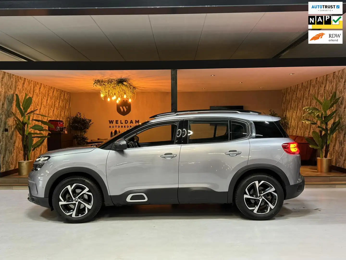 Citroen C5 Aircross 1.2 PureTech Business NAP Garantie Nieuwe Distribu Grijs - 1
