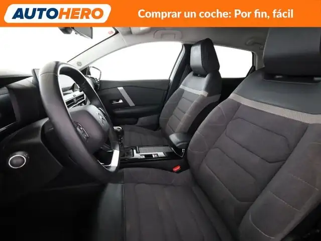Citroen C4 view 11
