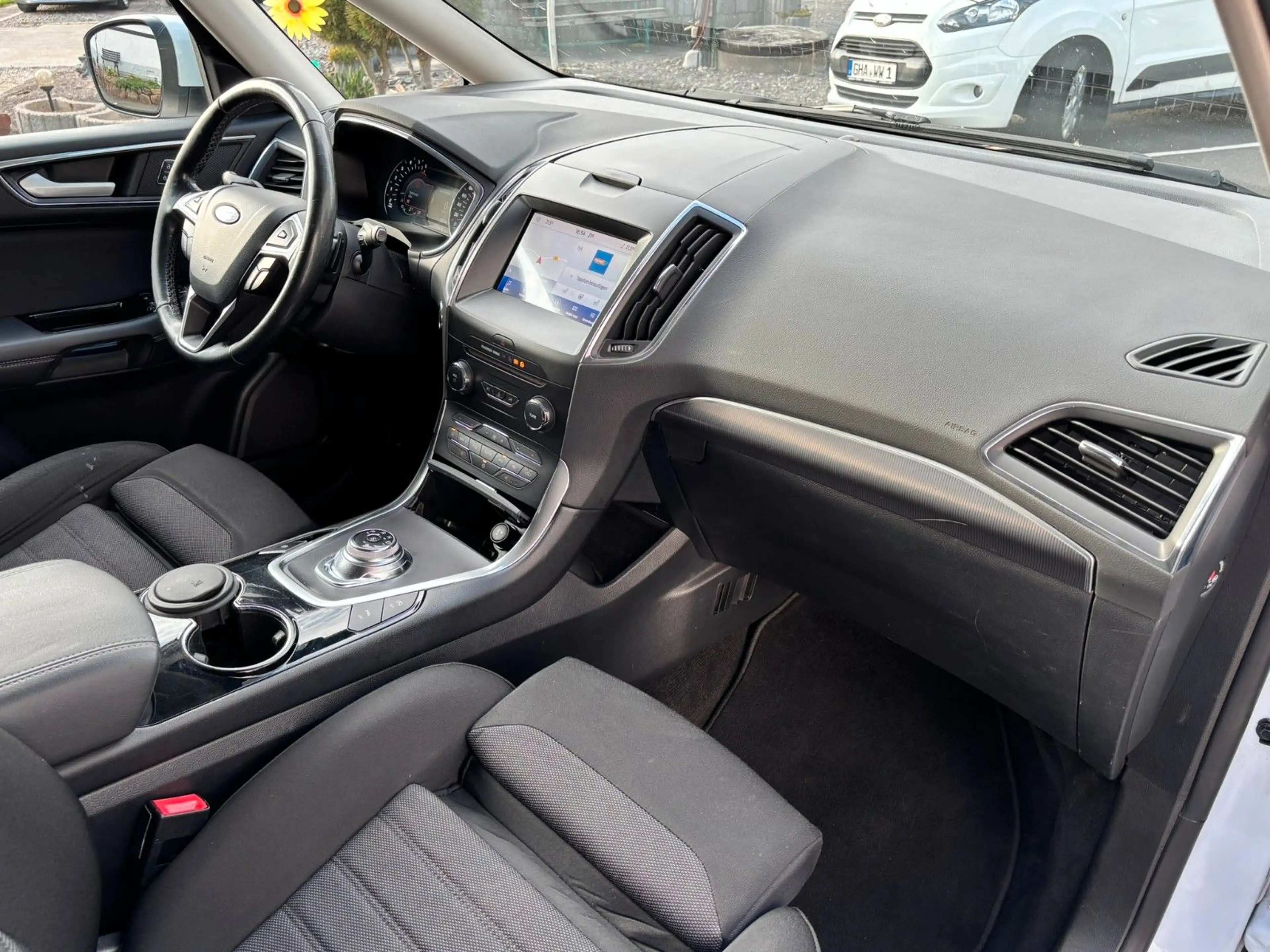 Ford Galaxy Titanium AWD AHK 7-Sitze LED 190PS — photo 10