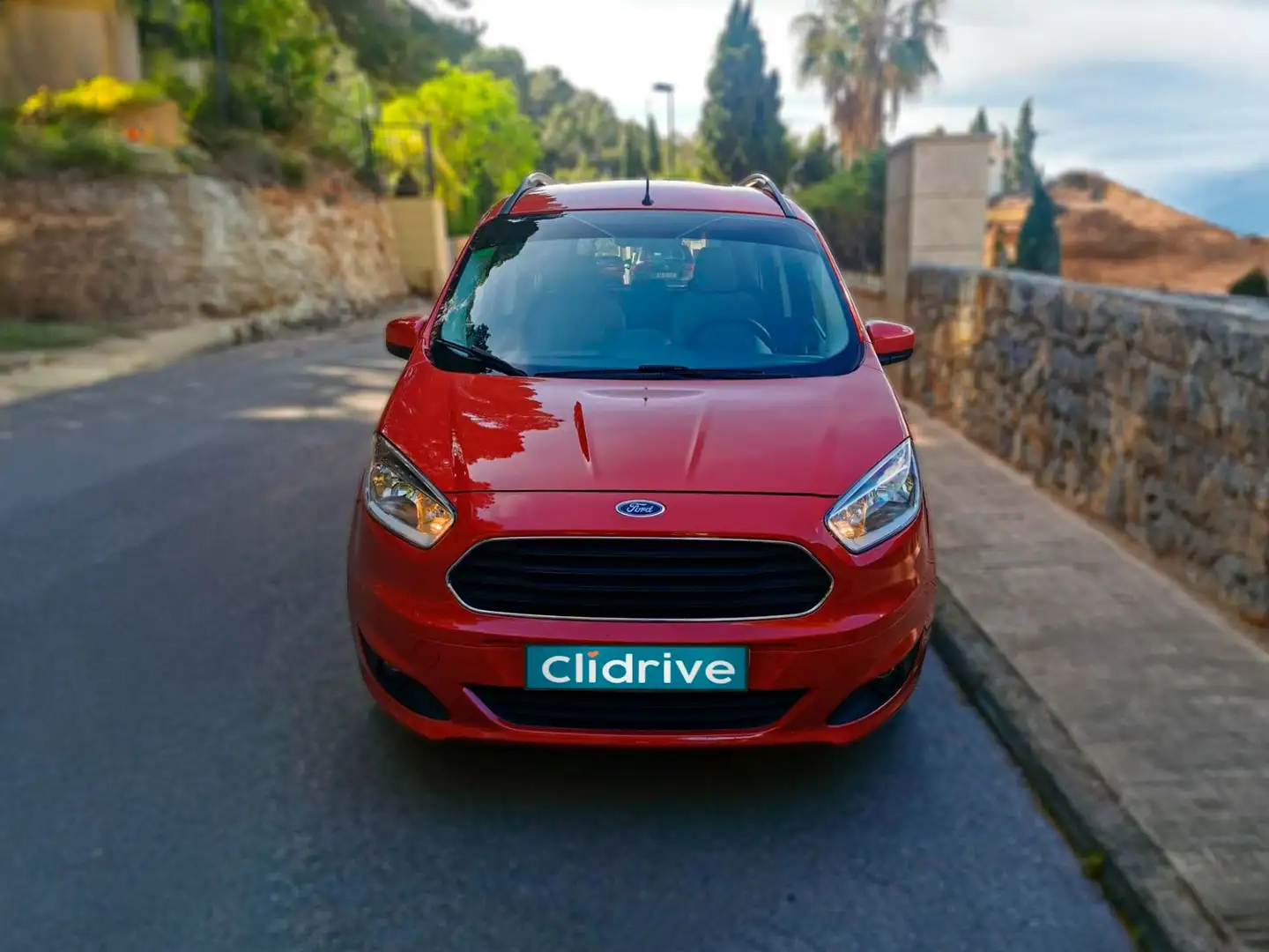 Ford Tourneo Courier 1.5TDCi Titanium 95 Rojo - 2