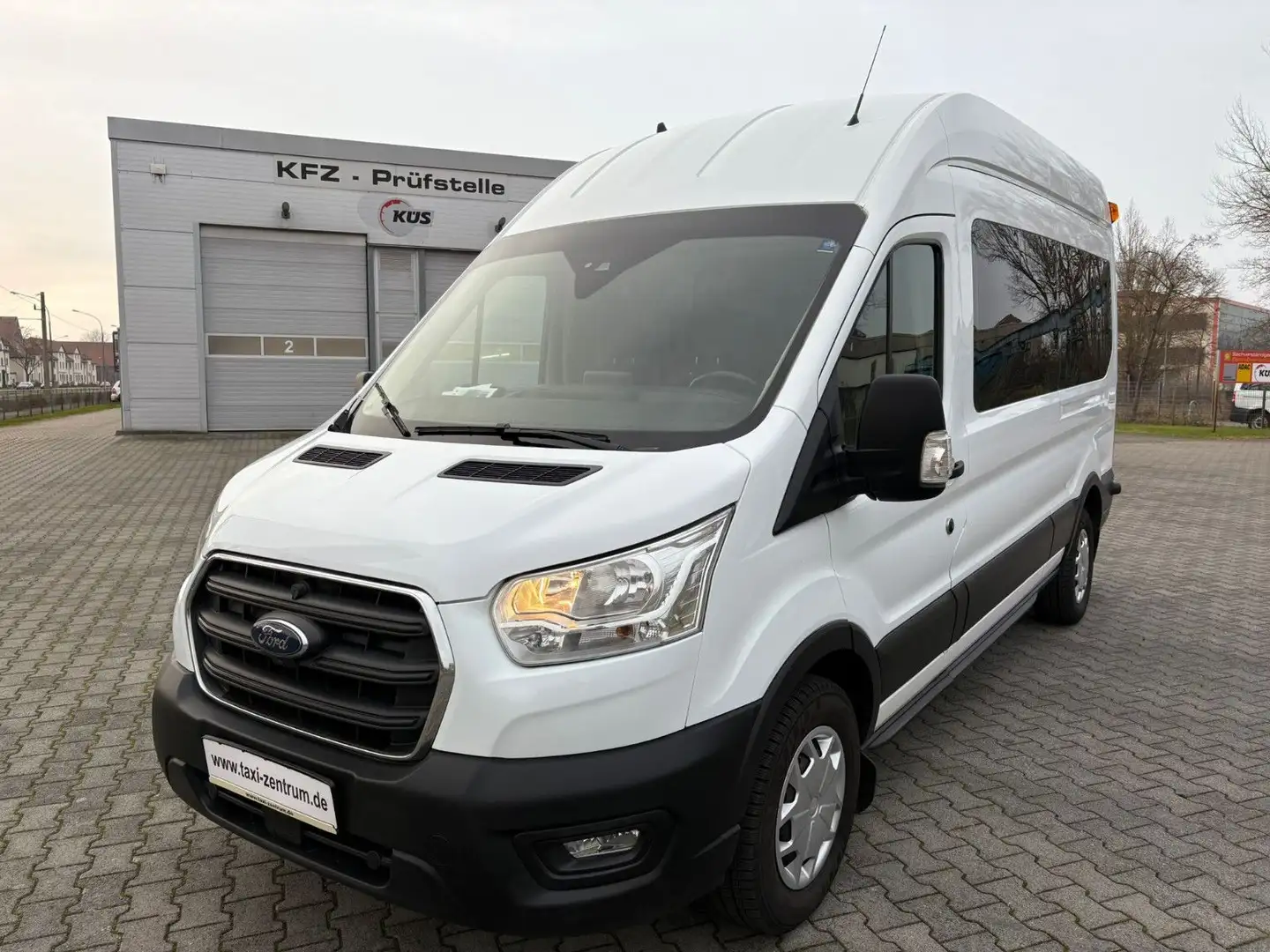 Ford Transit 350 L3 AUTOMATIK 1HAND STANDHEIZUNG LIFT Weiß - 2