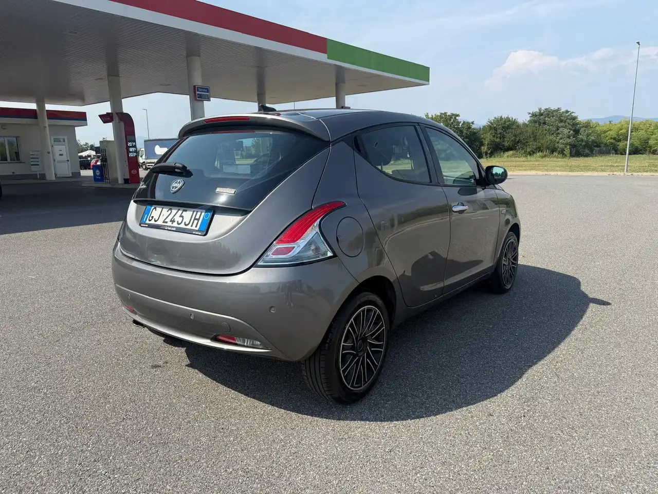 Lancia Ypsilon 2022