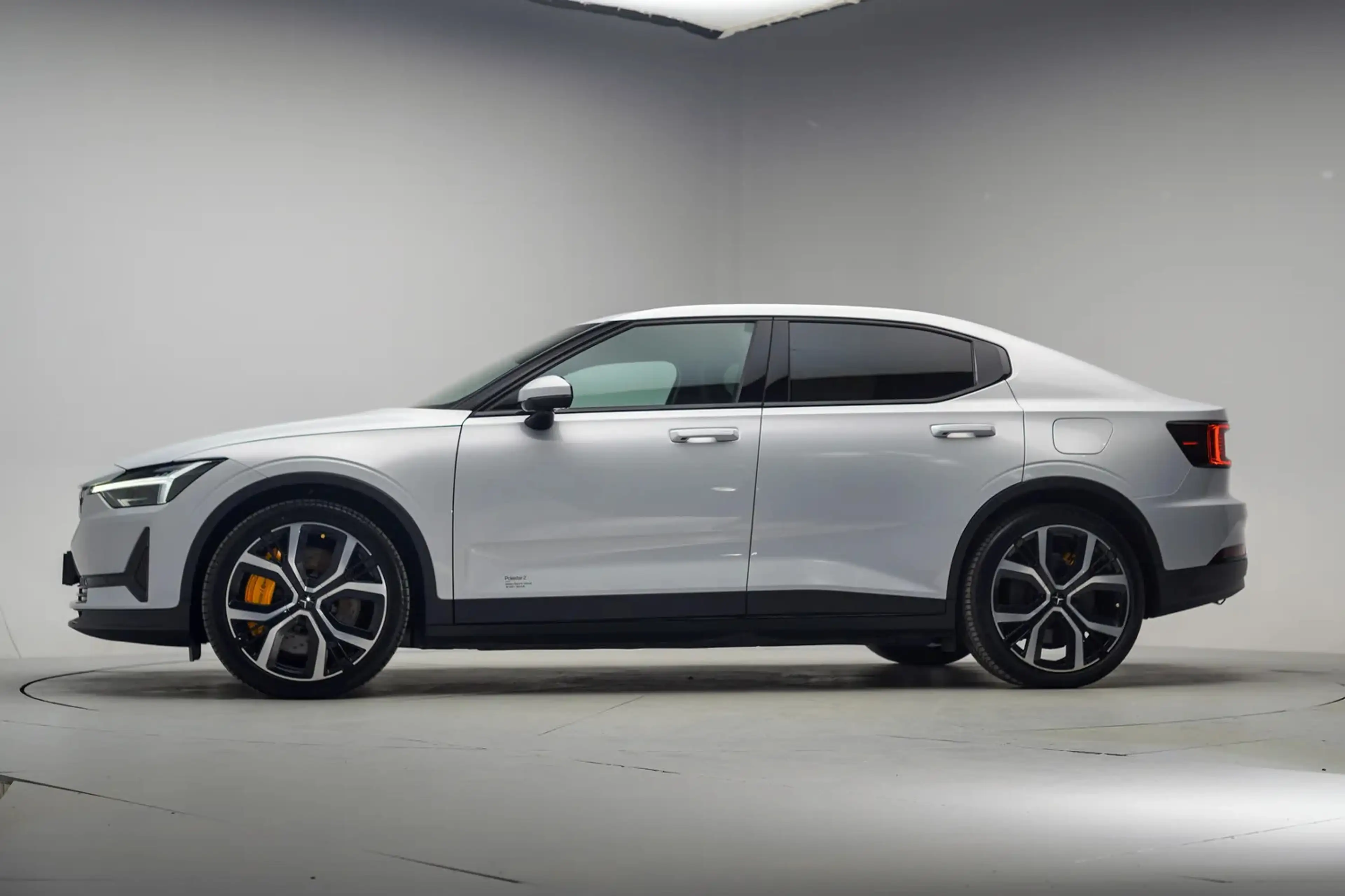 Polestar 2 Long Range Dual Motor Performance Pack 78kWh [ Pan — photo 2