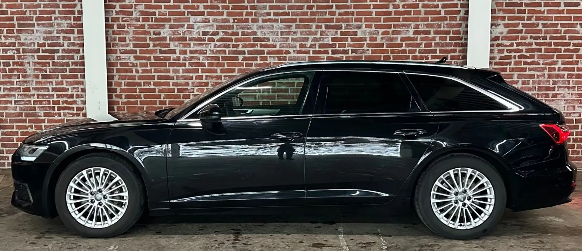 Audi A6 Avant 45 TDI quattro Design LED/PANO/AHK/Rkam Schwarz - 2