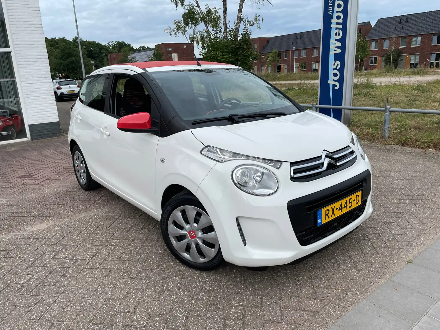 Citroen C1 1.0 e-VTi Airscape Feel Wit - 2