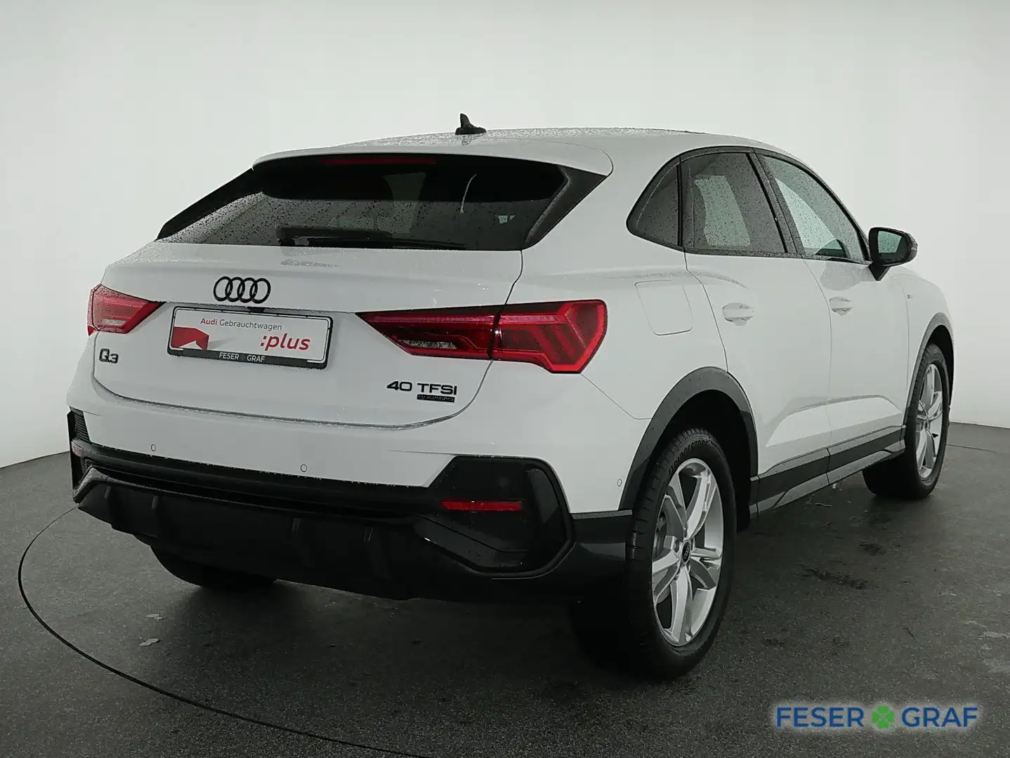 Audi Q3 Sportback 40 TFSI qu S Line Int Pano,Kamera,Navi,L Weiß - 2