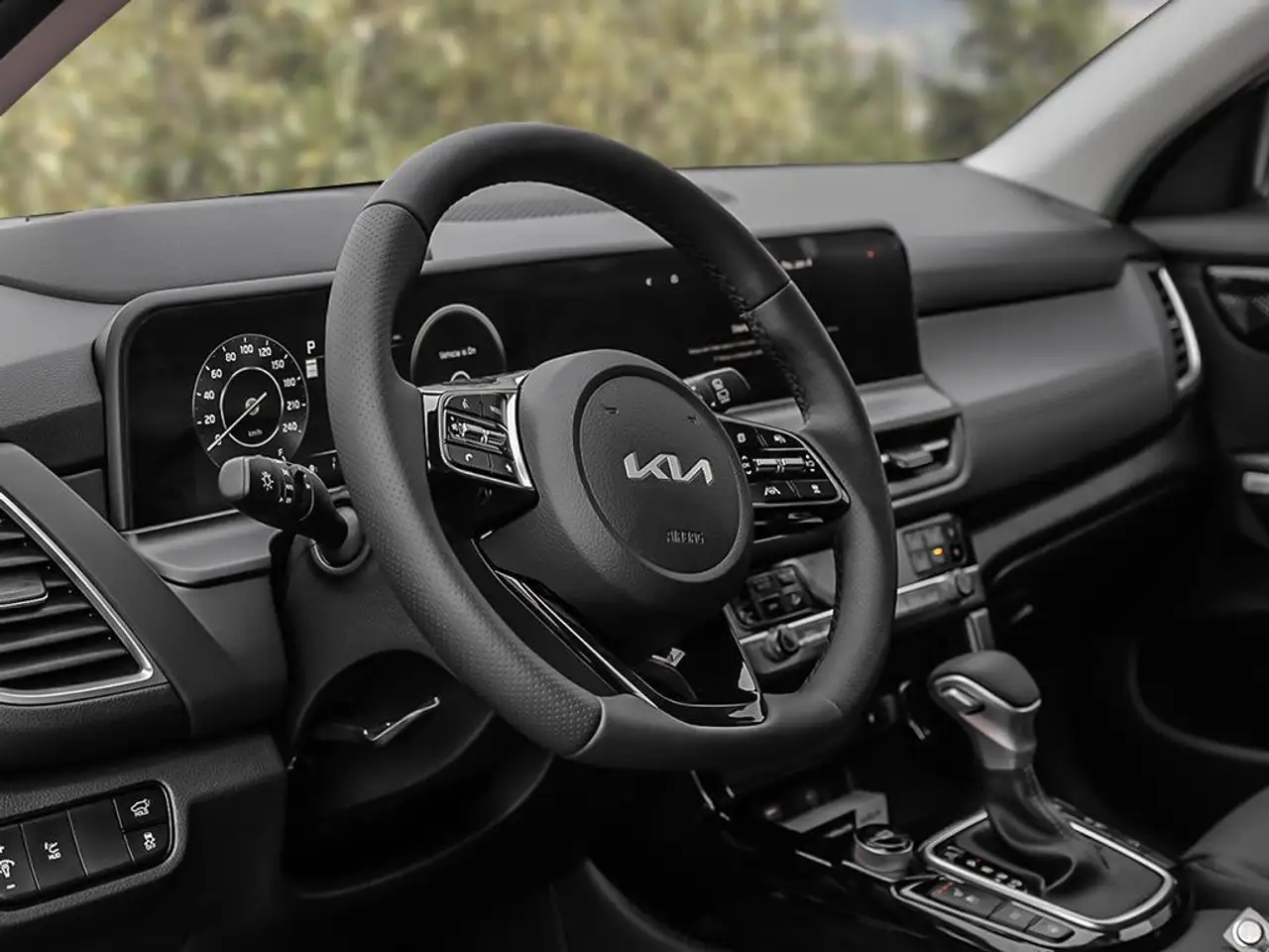 Kia Seltos снимка Kia Seltos