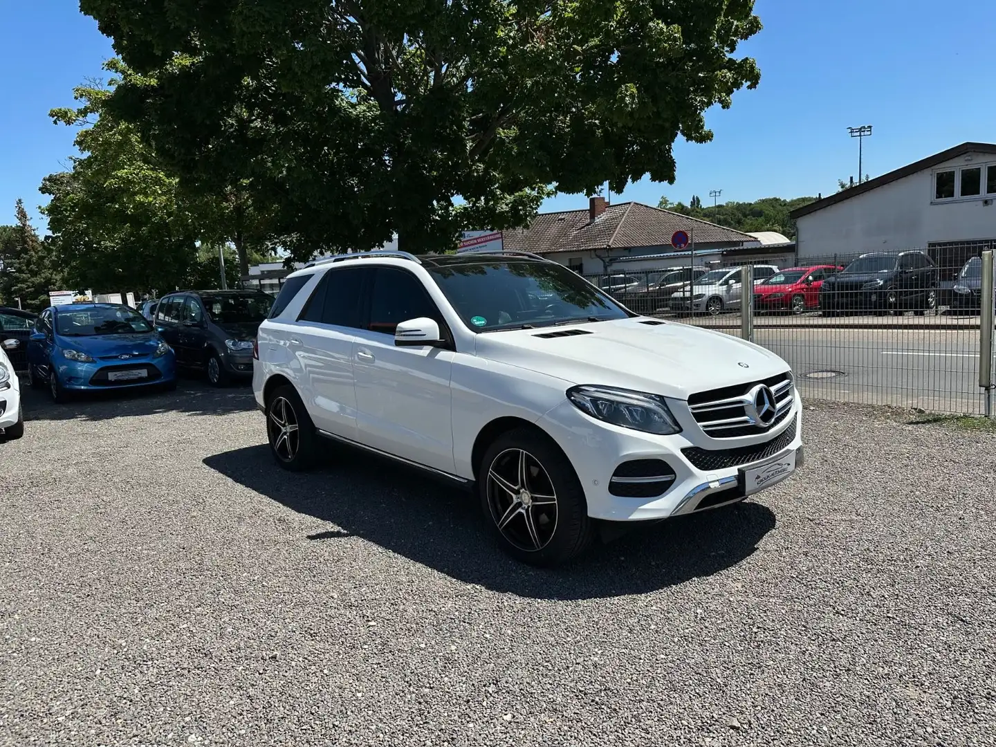 Mercedes-Benz GLE 350 GLE -Klasse GLE 350 d 4Matic Blanc - 2