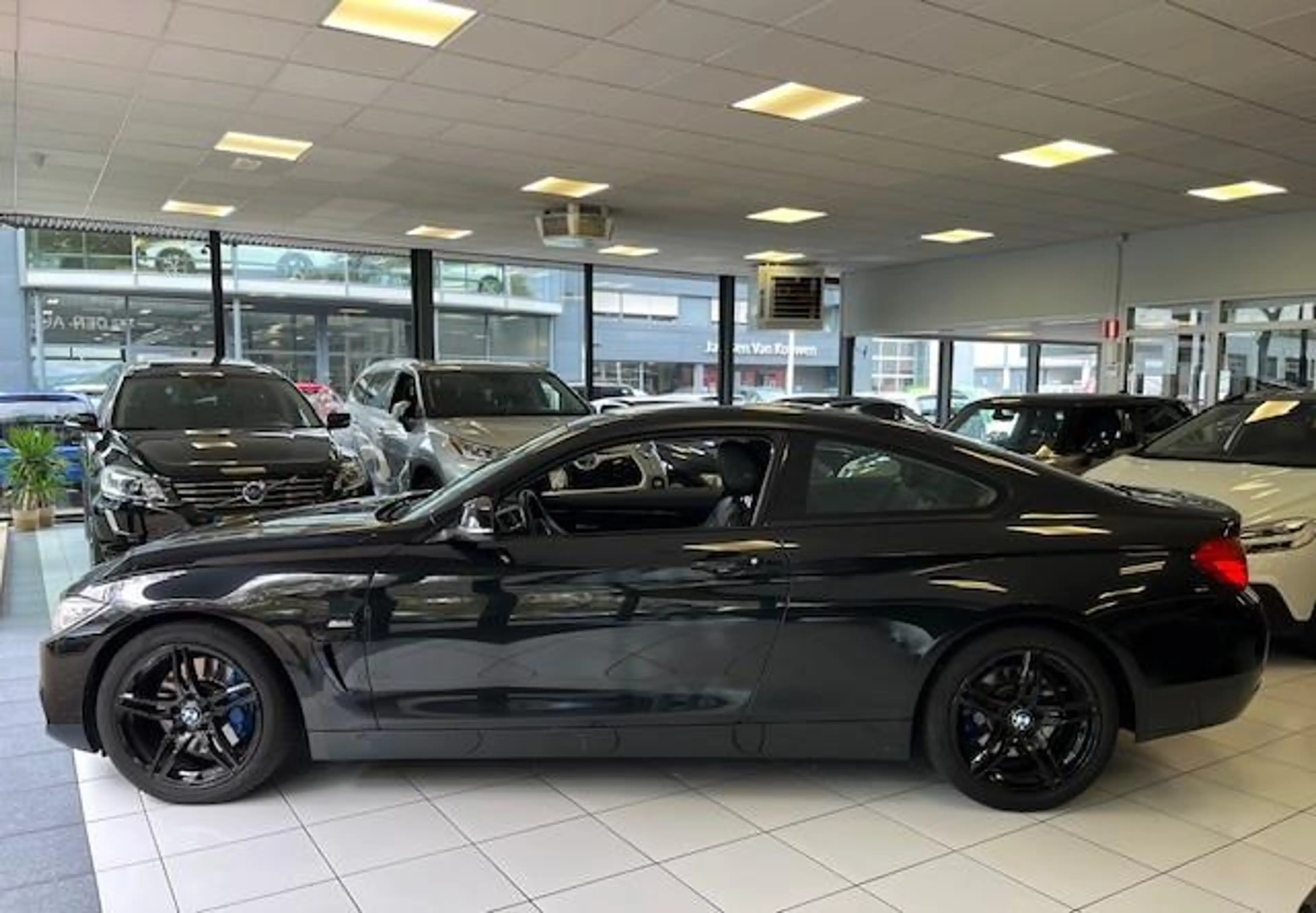 BMW 435 4-serie Coupé 435i M Sport/306 PK/Navi/Leder/Autom — photo 6