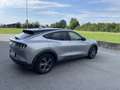 Ford Mustang Mach-E Mustang Mach-E Elektro 98,7KW Extended Range Stříbrná - thumbnail 4