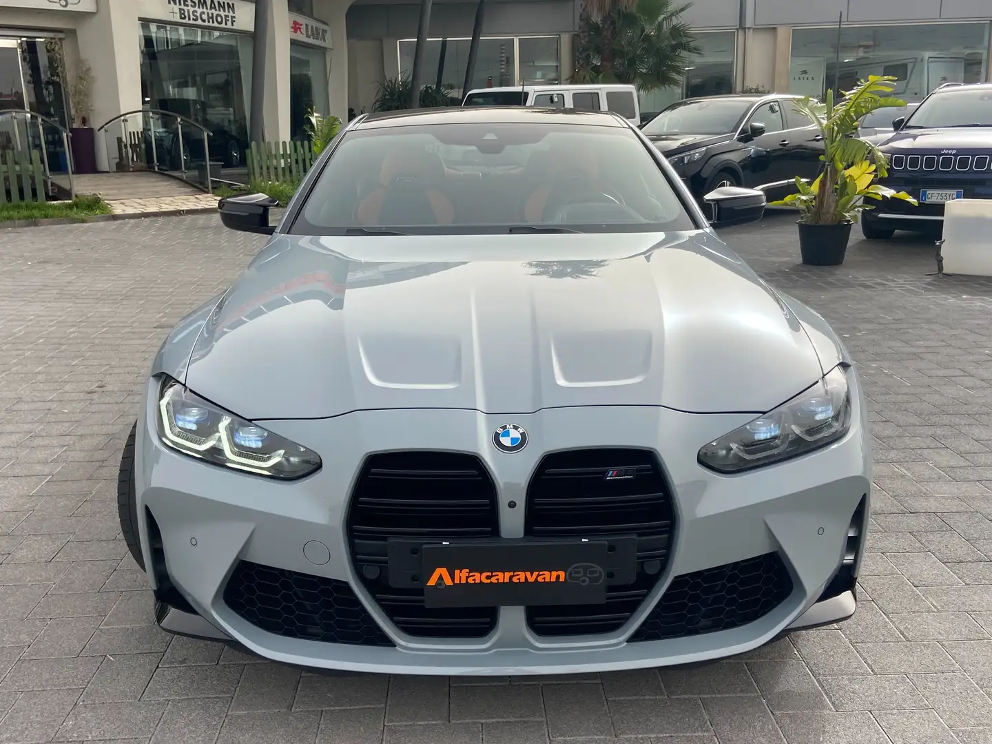 BMW M4 Coupe 3.0 Competition auto Grey - 2