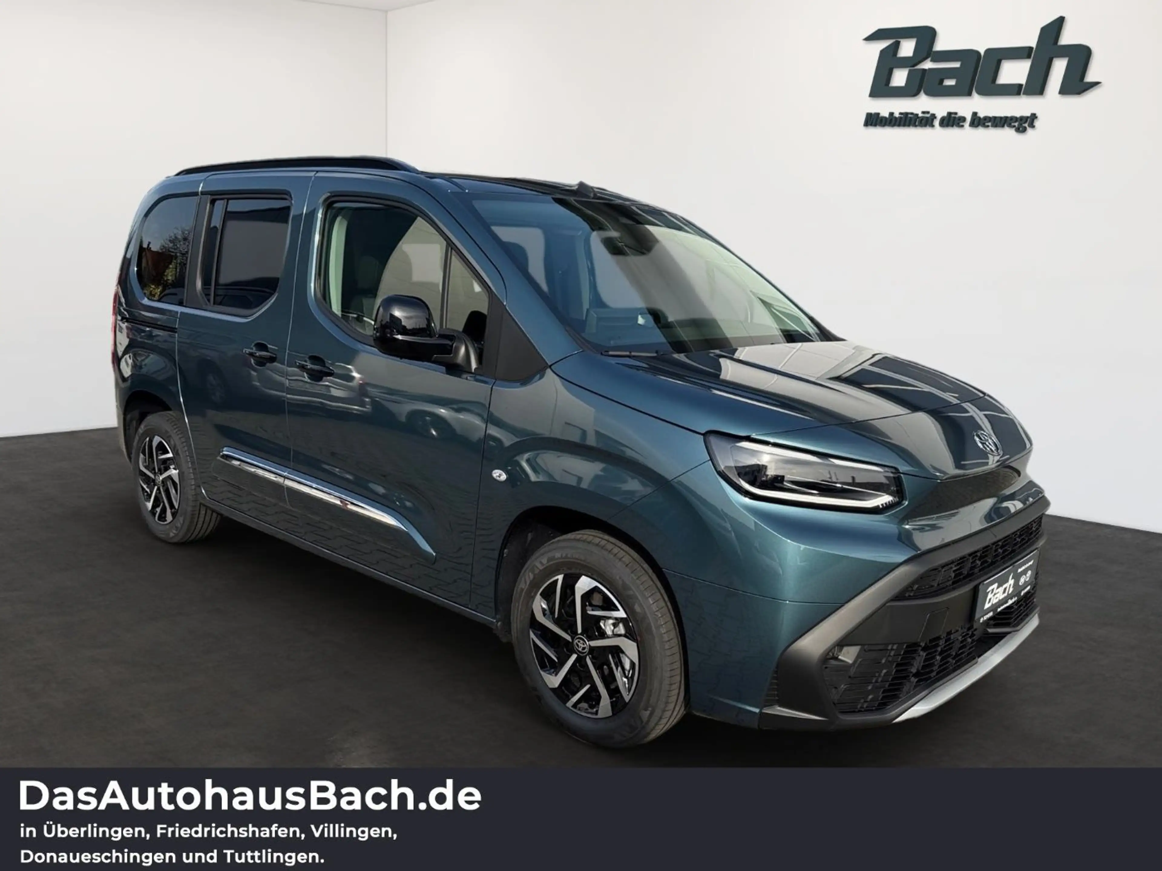 Toyota Proace City Verso L1 5-türig Teamplayer 1.5 D-4D — photo 2