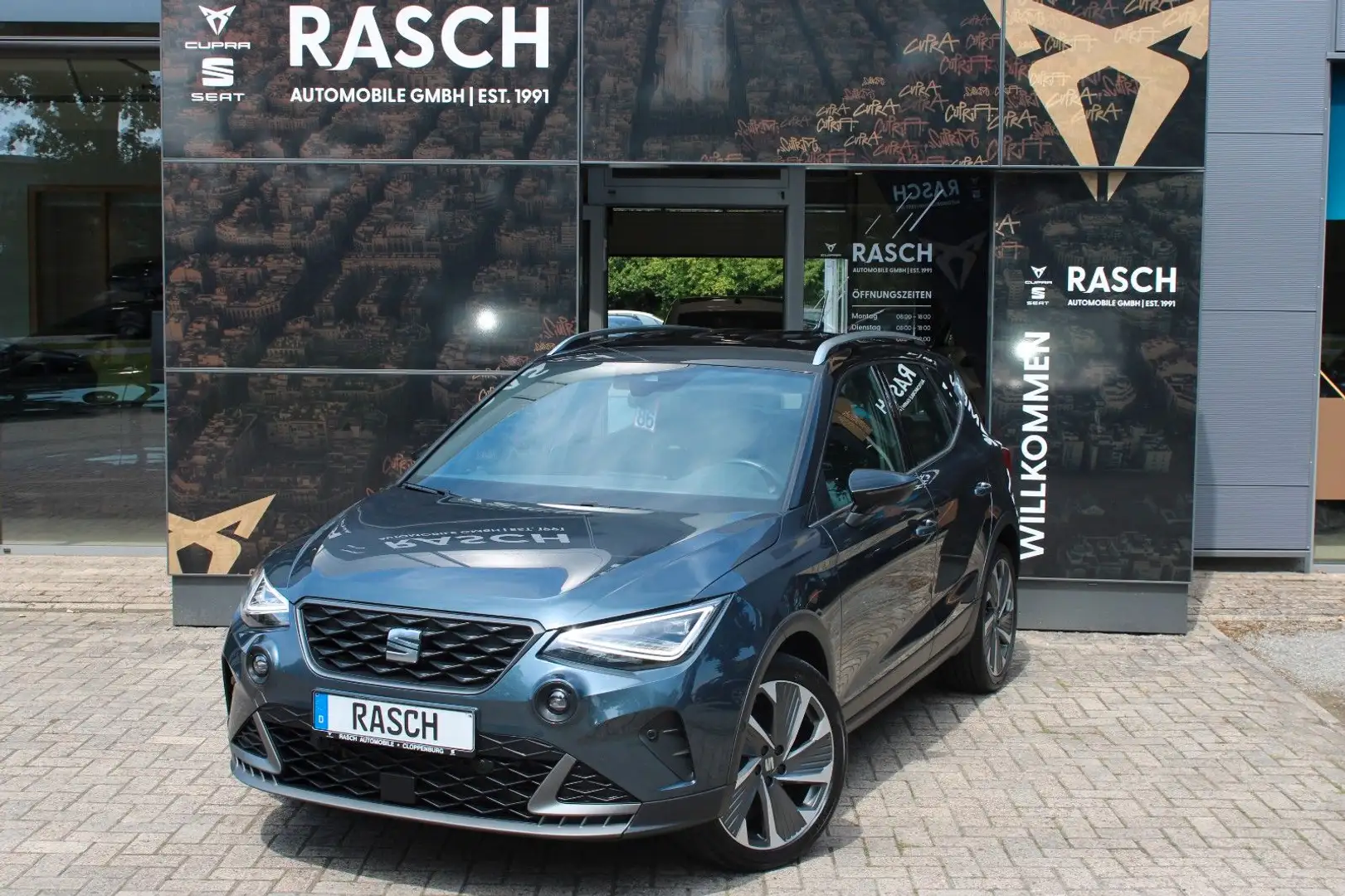 SEAT Arona FR 1.0 TSI DSG +LED+ACC+NAVI+RFK+DAB+SHZ++ Gris - 1