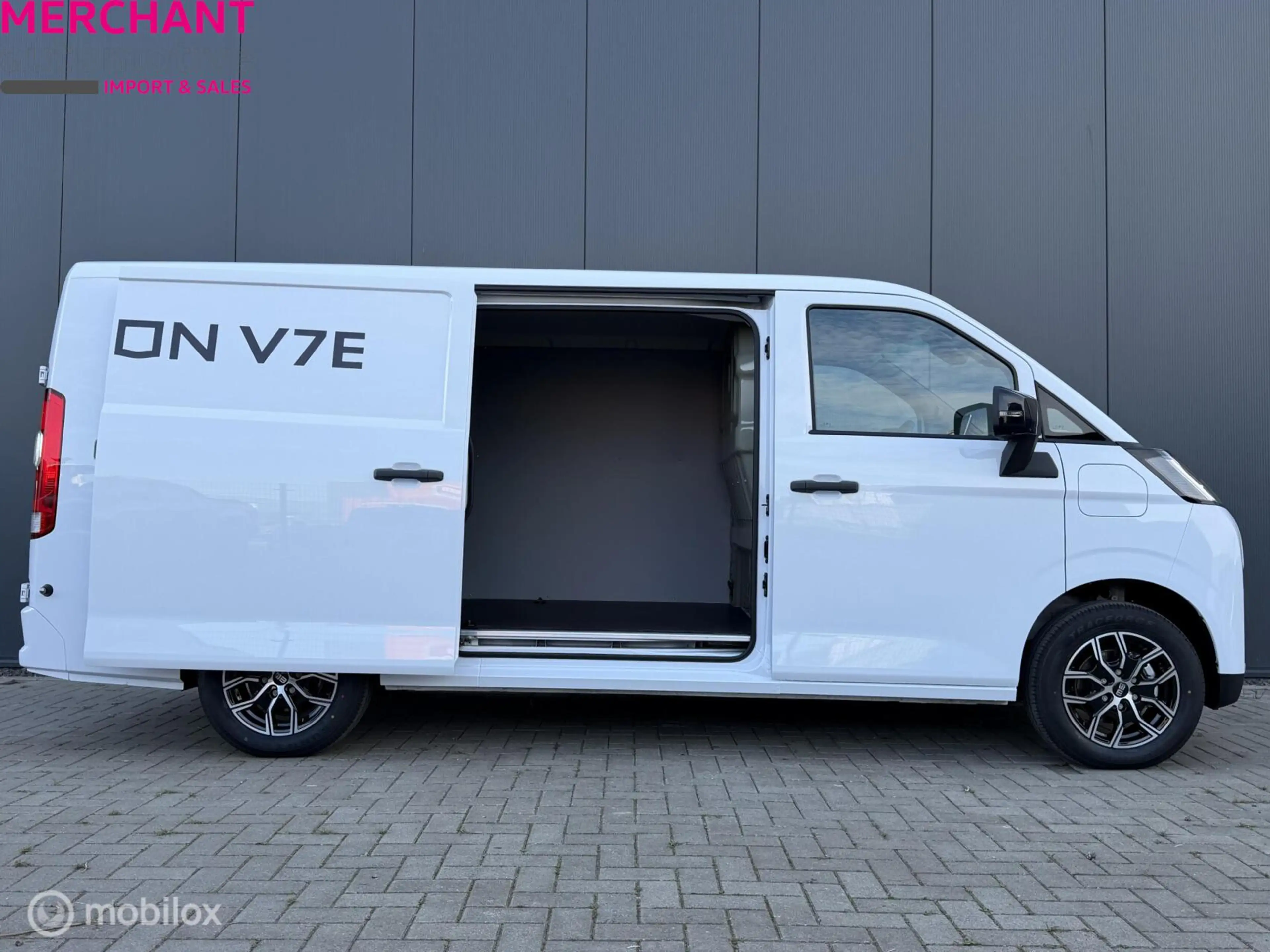 Farizon Others v7e - 360 camera - stoelventilatie - 150PK - Carpl — photo 11
