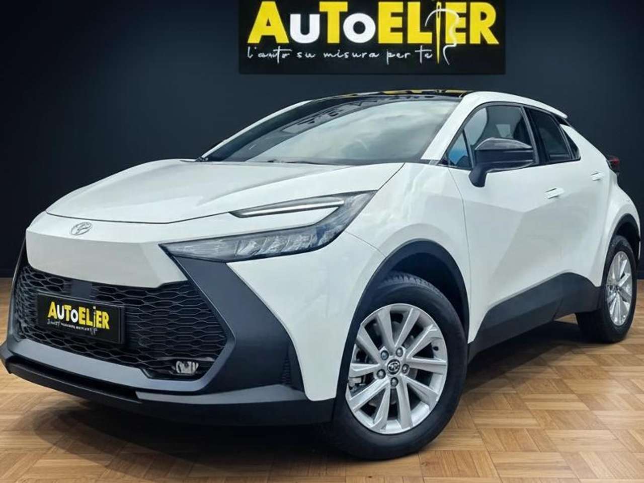 Toyota C-HR C-HR 1.8 hev Active 140 CV e-cvt
