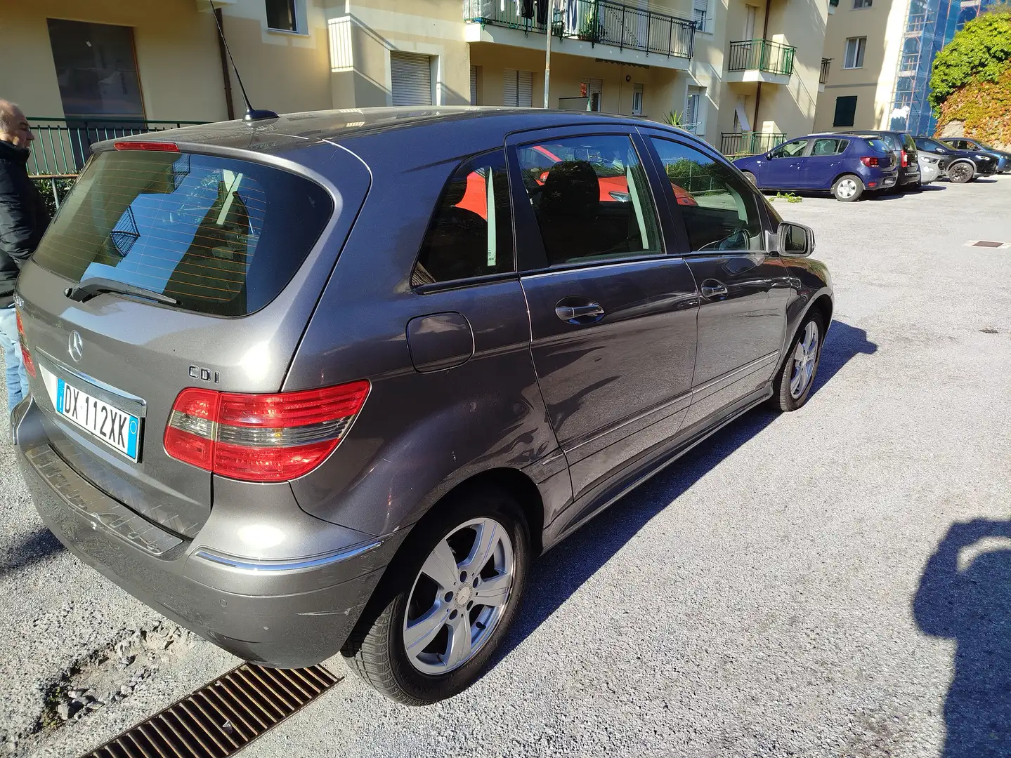 Mercedes-Benz B 200 Grigio - 2
