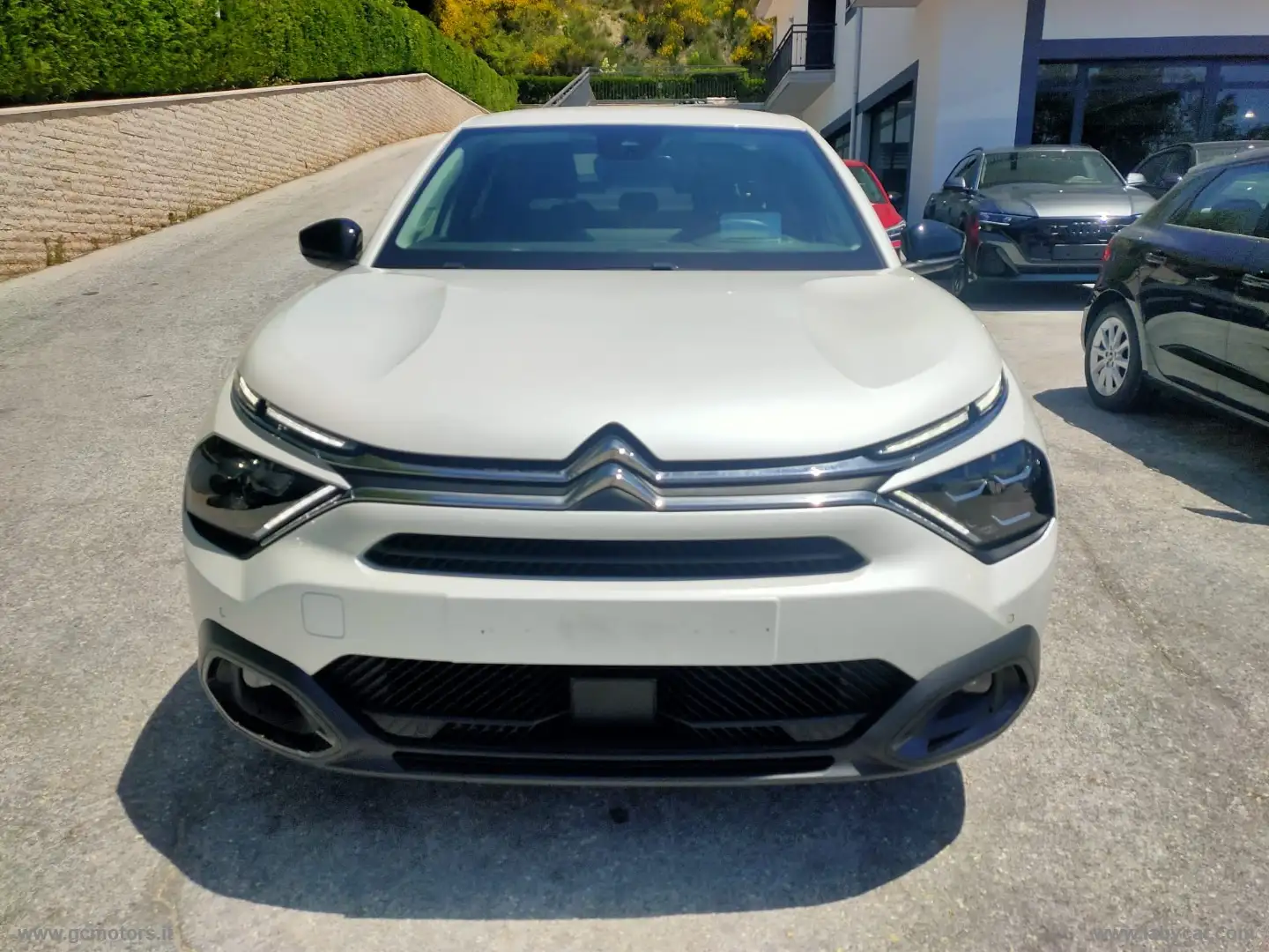 Citroen C4 X PureTech 130 S&S EAT8 Shine Bianco - 2