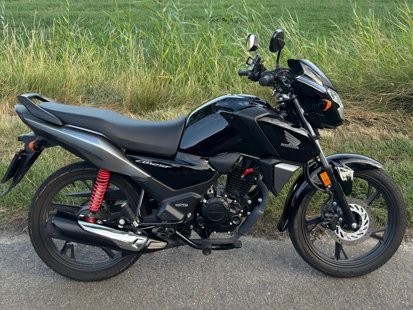 Honda CBF 125 Noir - 1