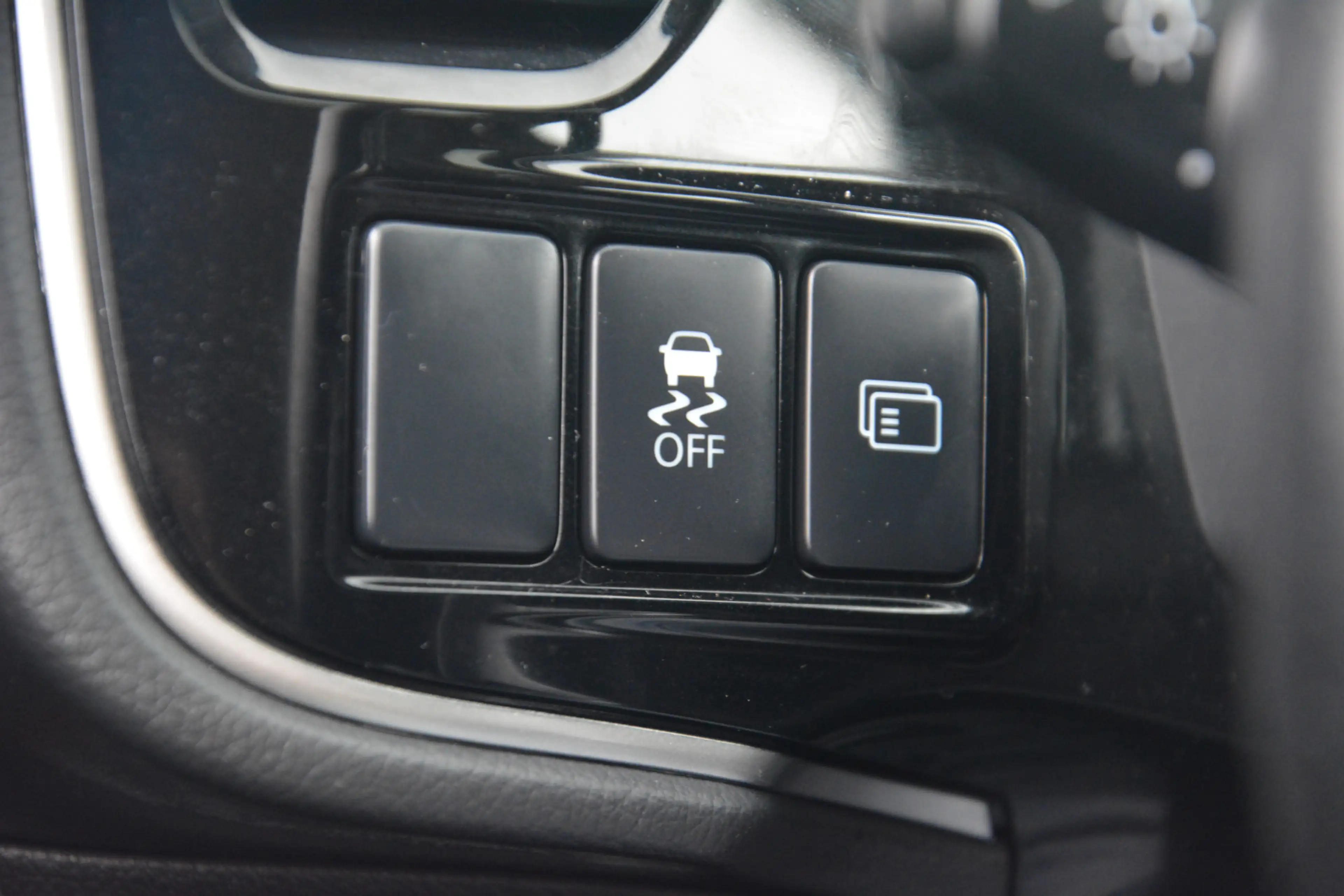 Mitsubishi Outlander 2.0 PHEV Instyle+ | Navigatie | Schuifkantel-dak | — photo 11