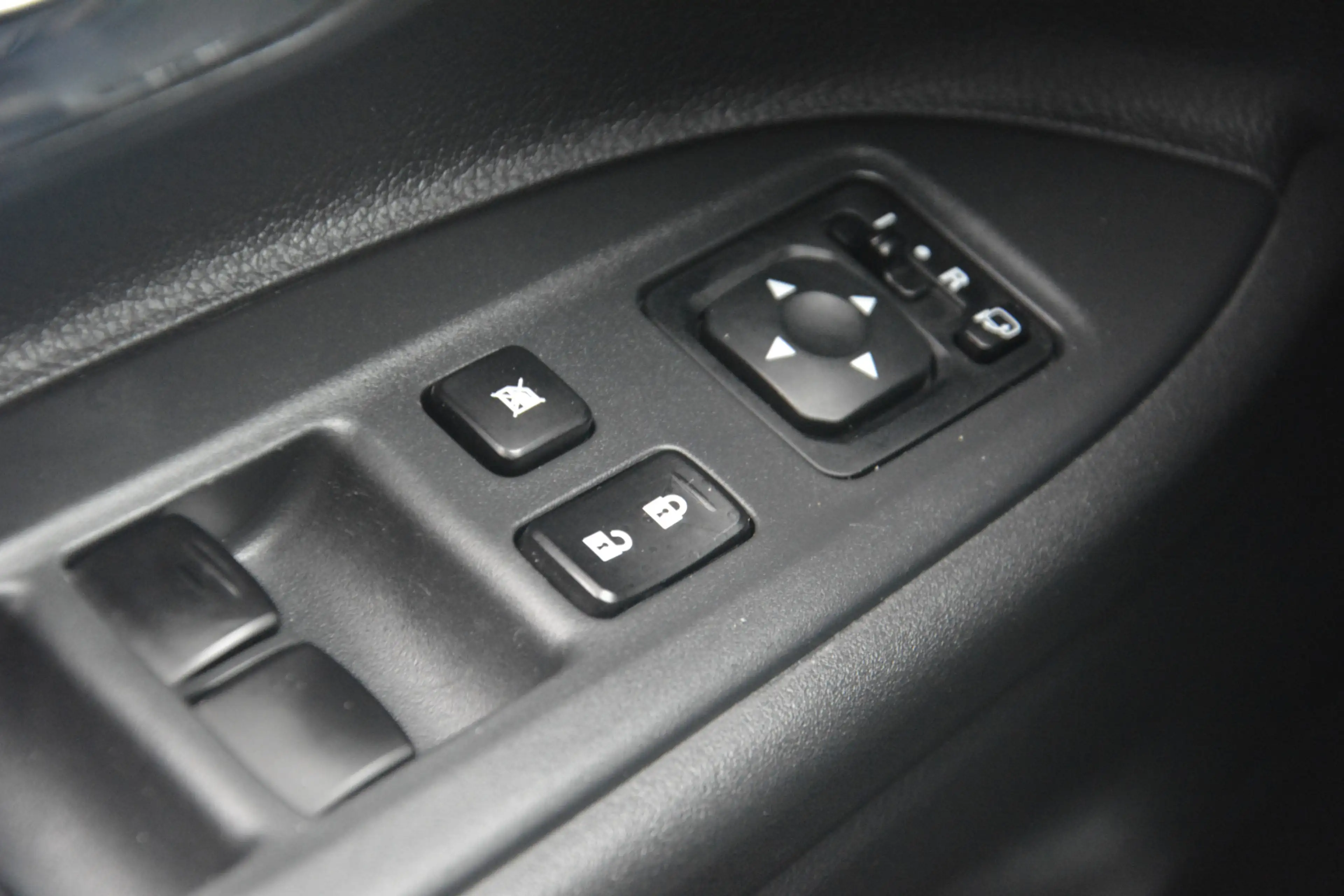 Mitsubishi Outlander 2.0 PHEV Instyle+ | Navigatie | Schuifkantel-dak | — photo 9