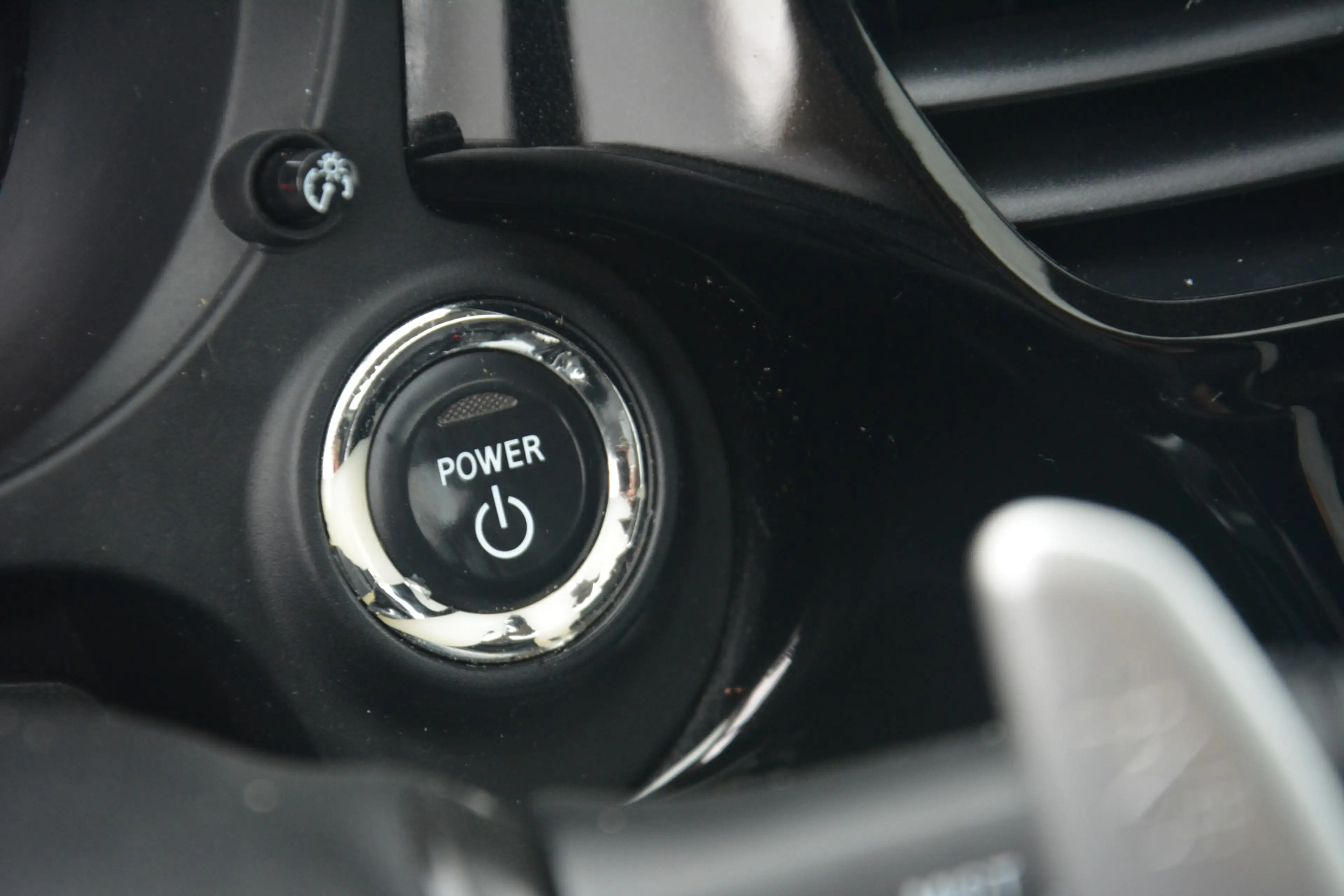 Mitsubishi Outlander 2.0 PHEV Instyle+ | Navigatie | Schuifkantel-dak | — photo 15