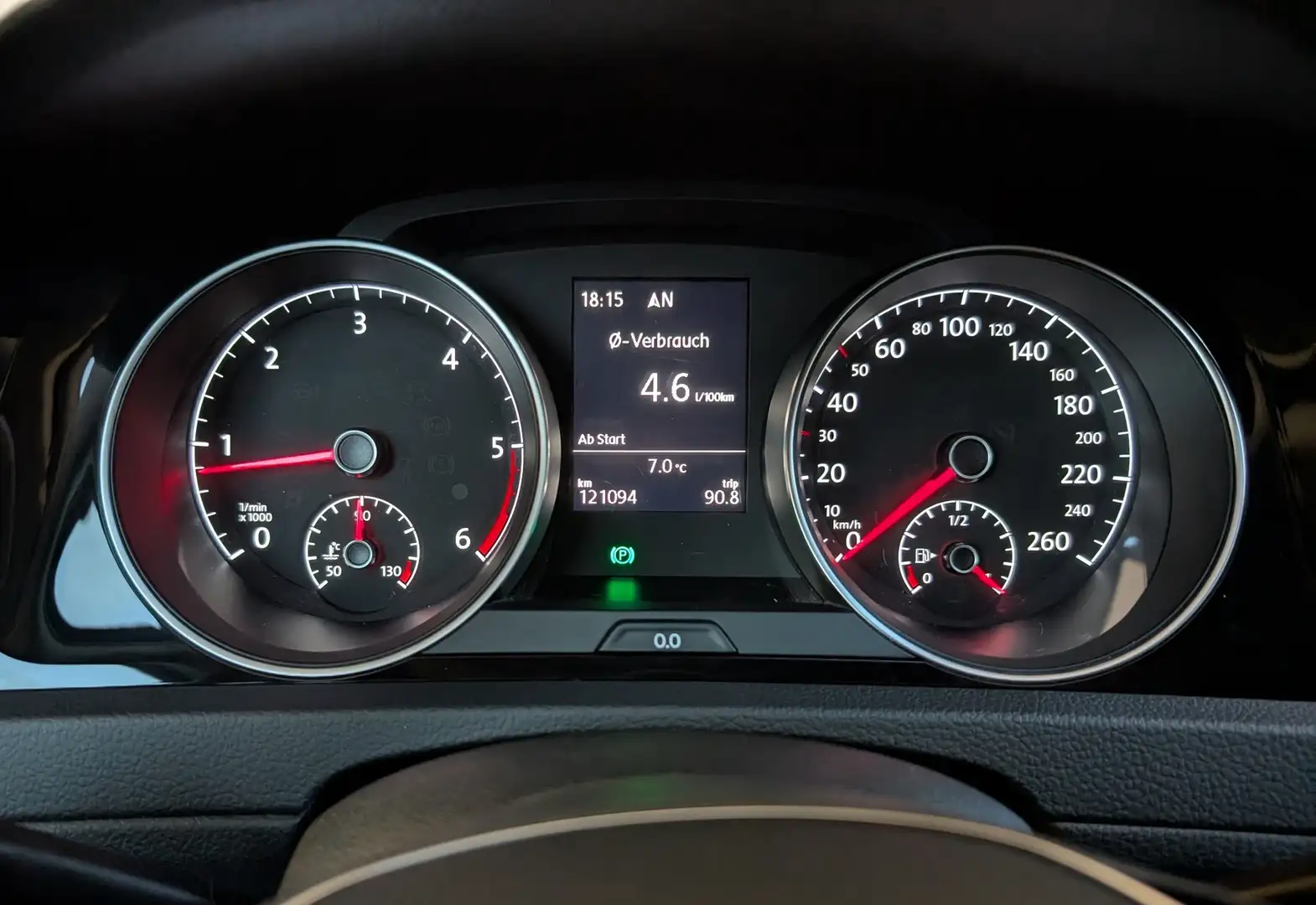 Volkswagen Golf Variant 2.0 TDI Join Schwarz - 1