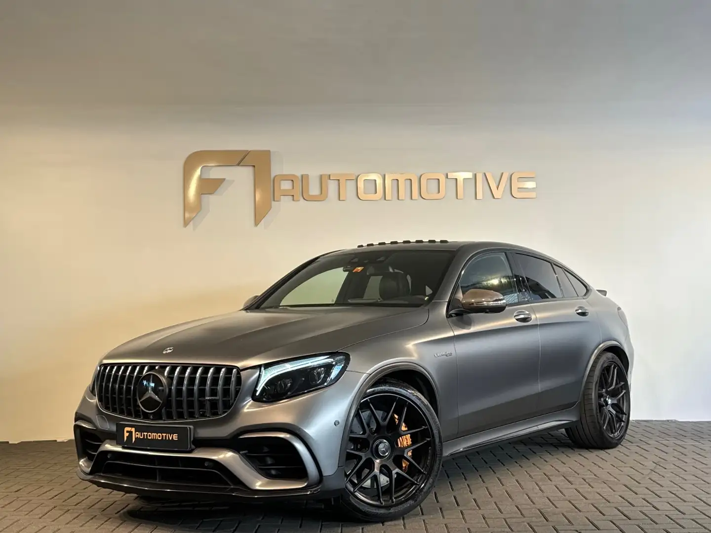 Mercedes-Benz GLC 63 AMG Coupé S 4MATIC+ Ceramic|Pano Grau - 1