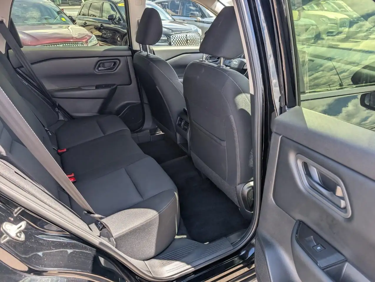 Nissan Rogue photo Nissan Rogue