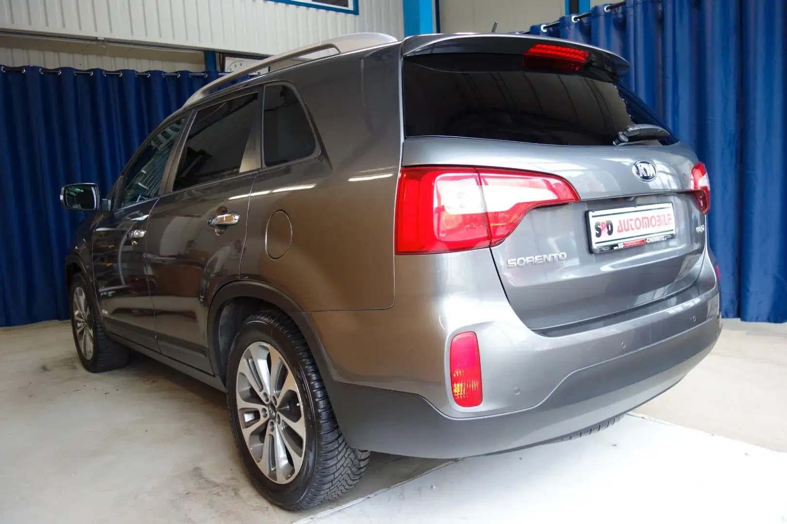 Kia Sorento Platinum Edition 4WD"TÜV"GARANTIE Grau - 2