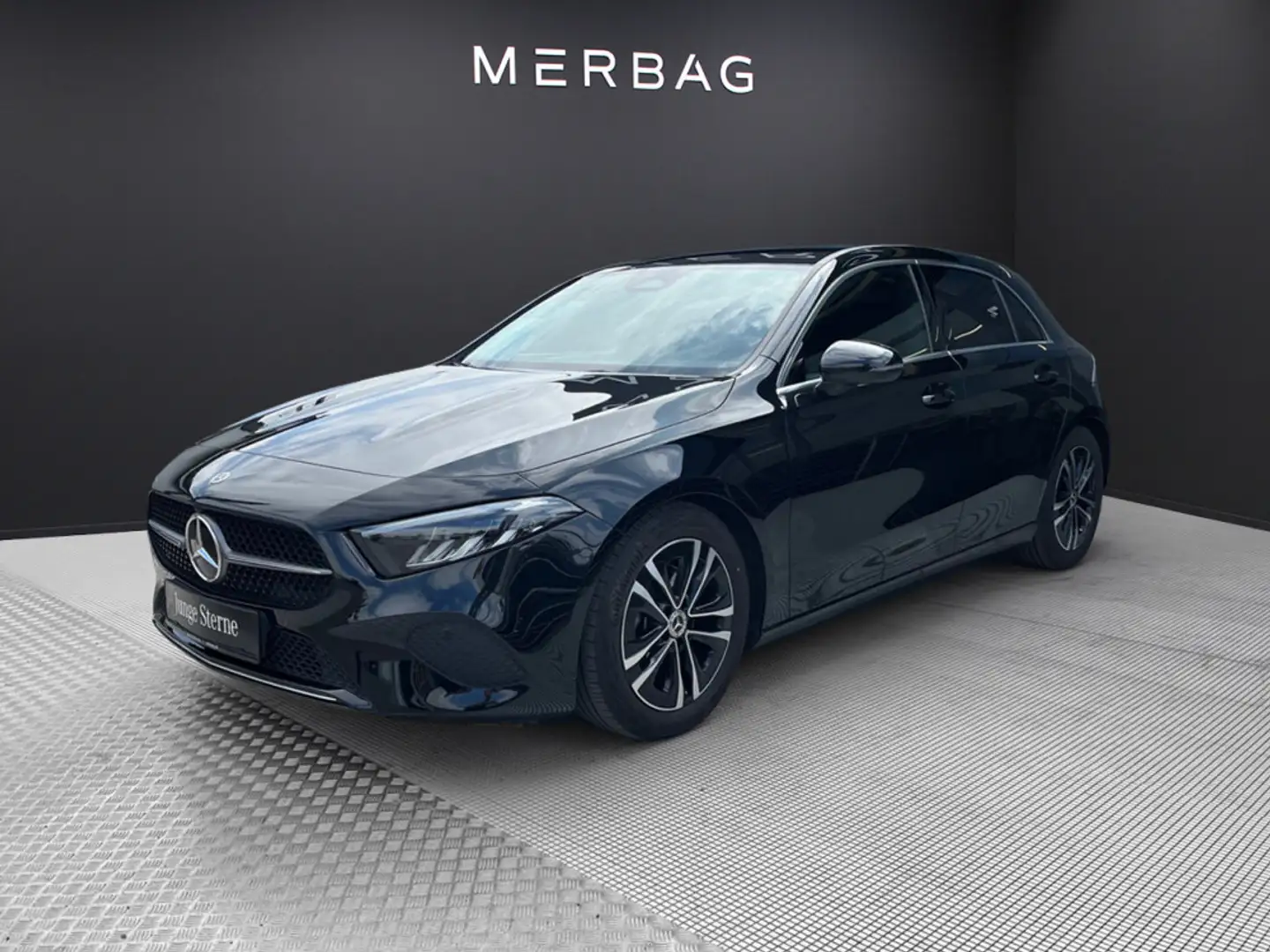 Mercedes-Benz A 180 d *Progressive Advanced LED Kam Privacy Zwart - 2