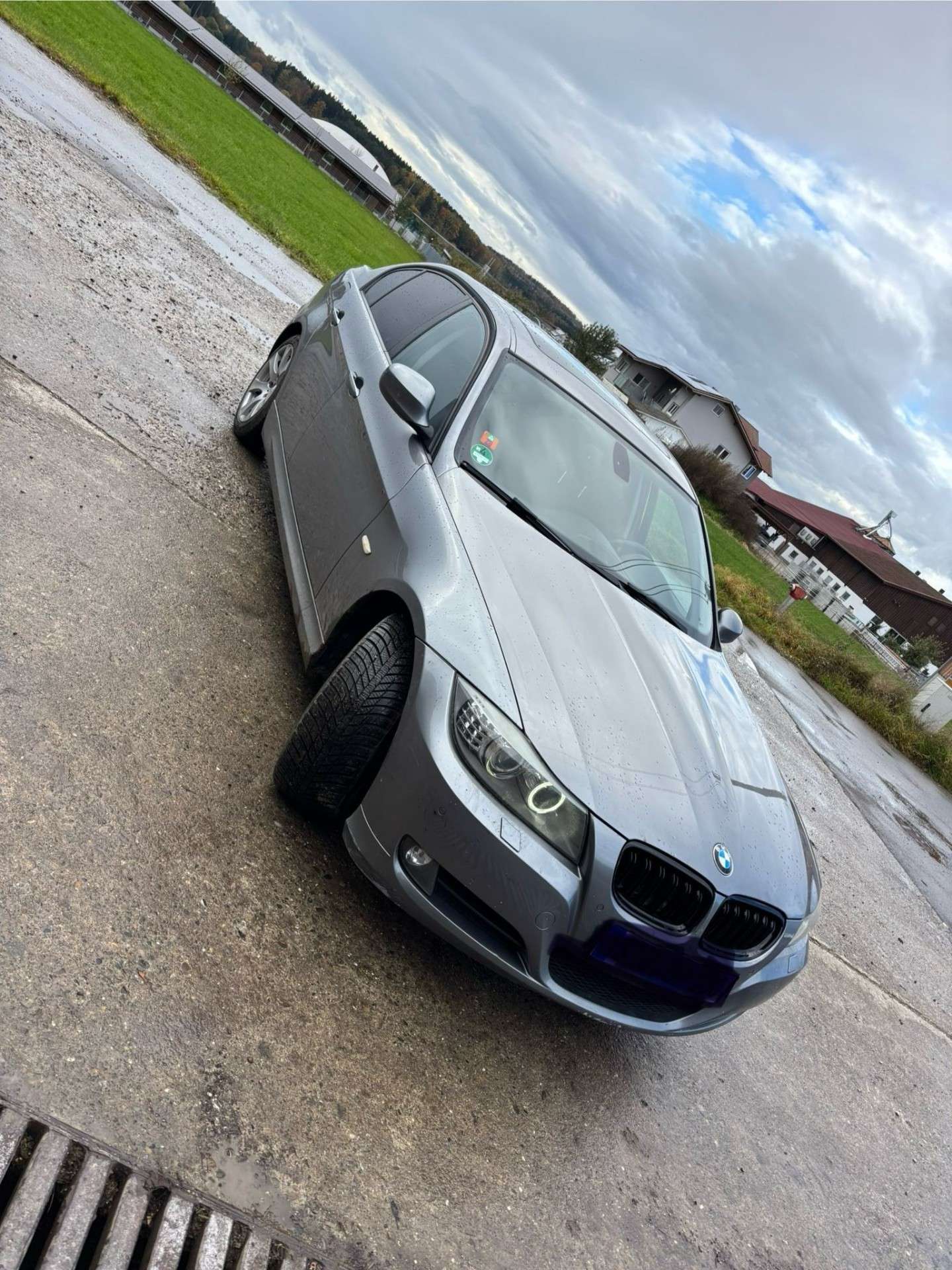 Second hand Bmw 3 Series 