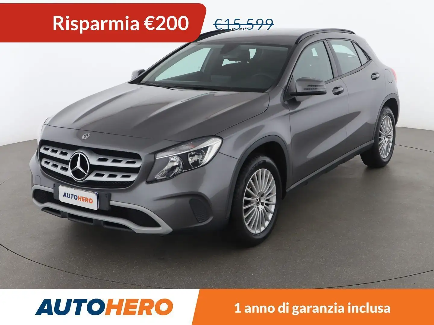 Mercedes-Benz GLA 180 GLA 180 d Business Automatic Grigio - 1