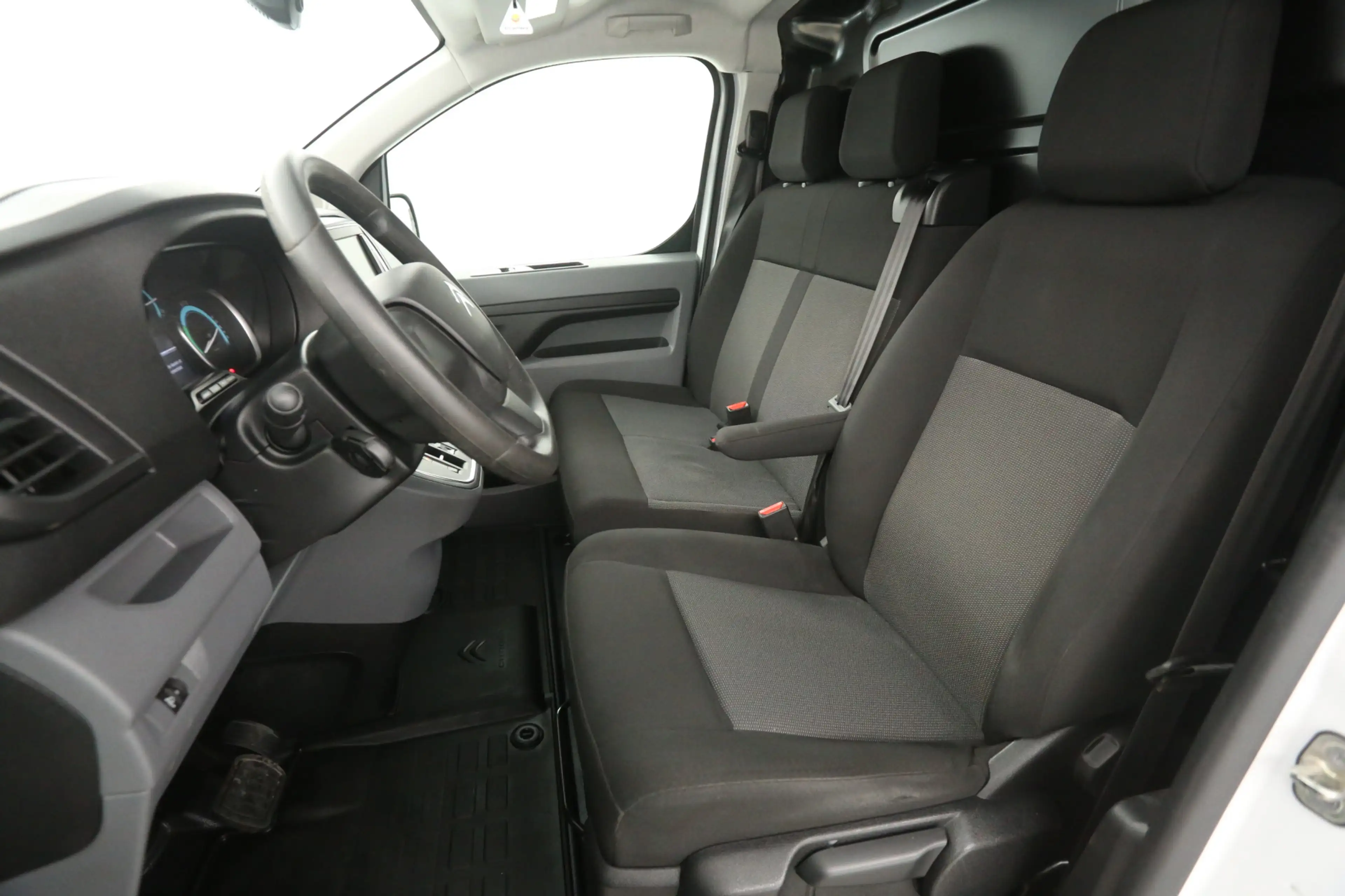 Peugeot e-Expert Citroën e-Jumpy 75 kWh L2H1 | Snelladen | SOH 92% — photo 11