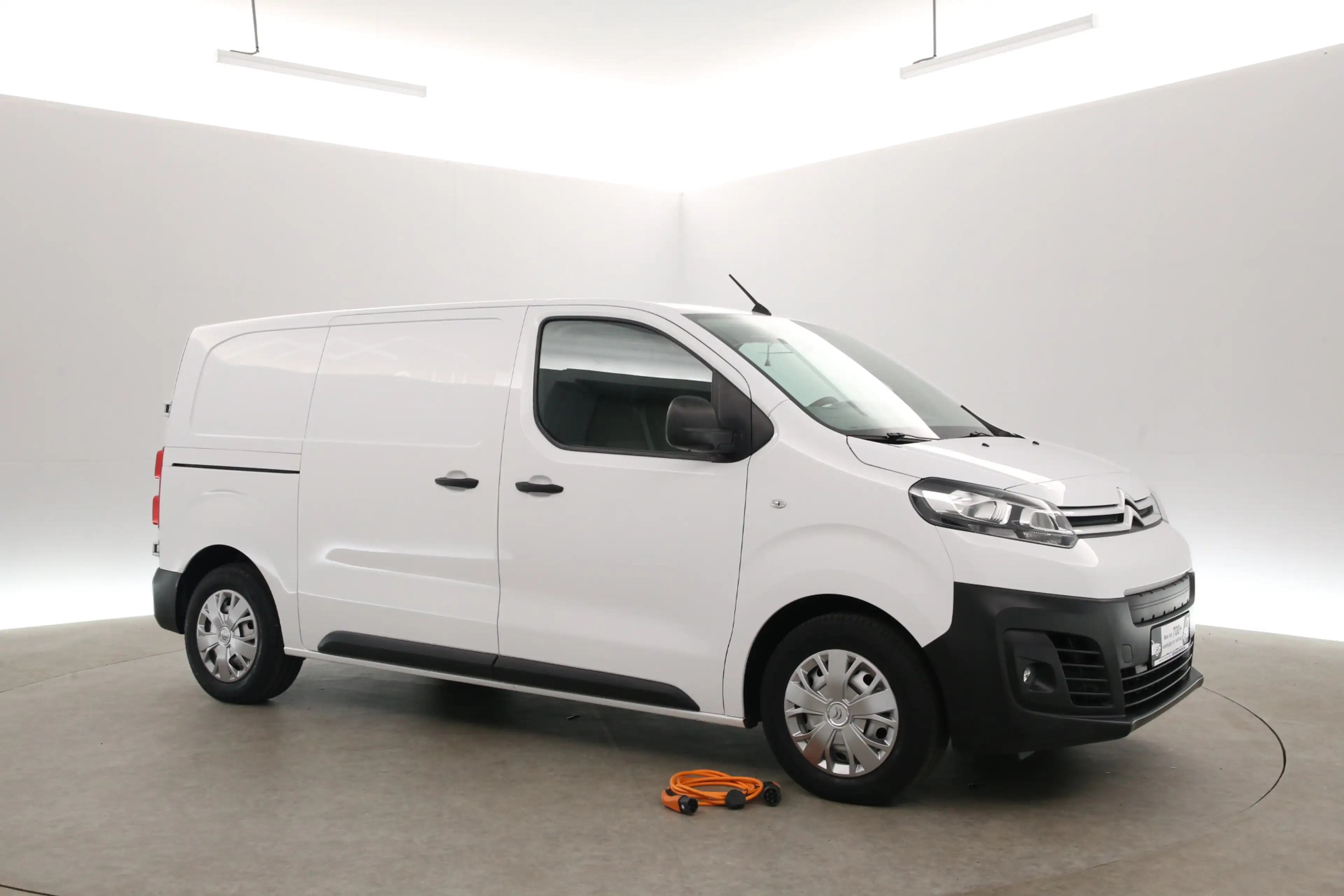 Peugeot e-Expert Citroën e-Jumpy 75 kWh L2H1 | Snelladen | SOH 92% — photo 8