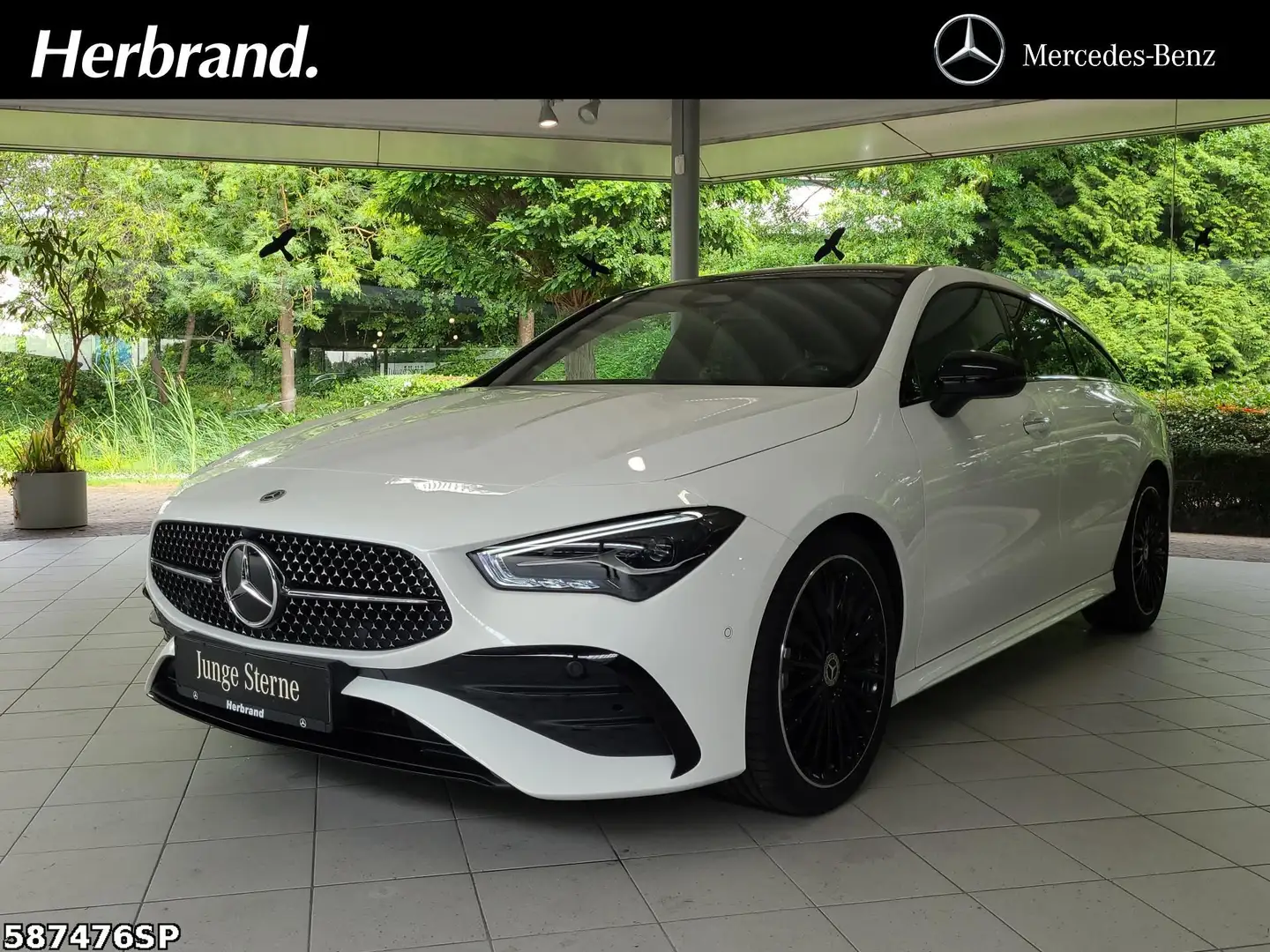 Mercedes-Benz CLA 180 AMG  19" Pano Night. LHZ. Weiß - 1