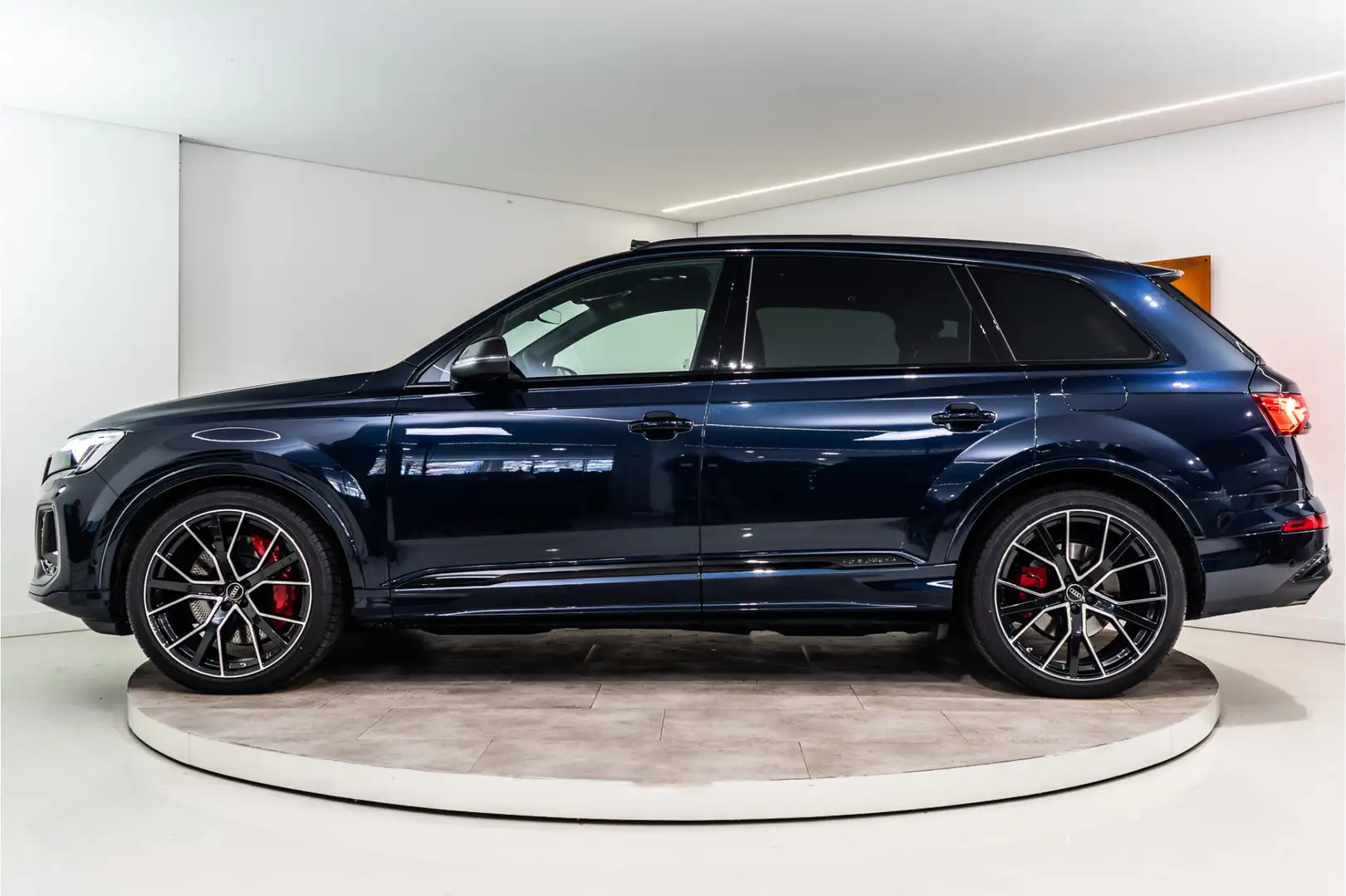 Audi Q7 60 TFSI e Quattro Pro Line+ S Competition 489PK | Blauw - 2